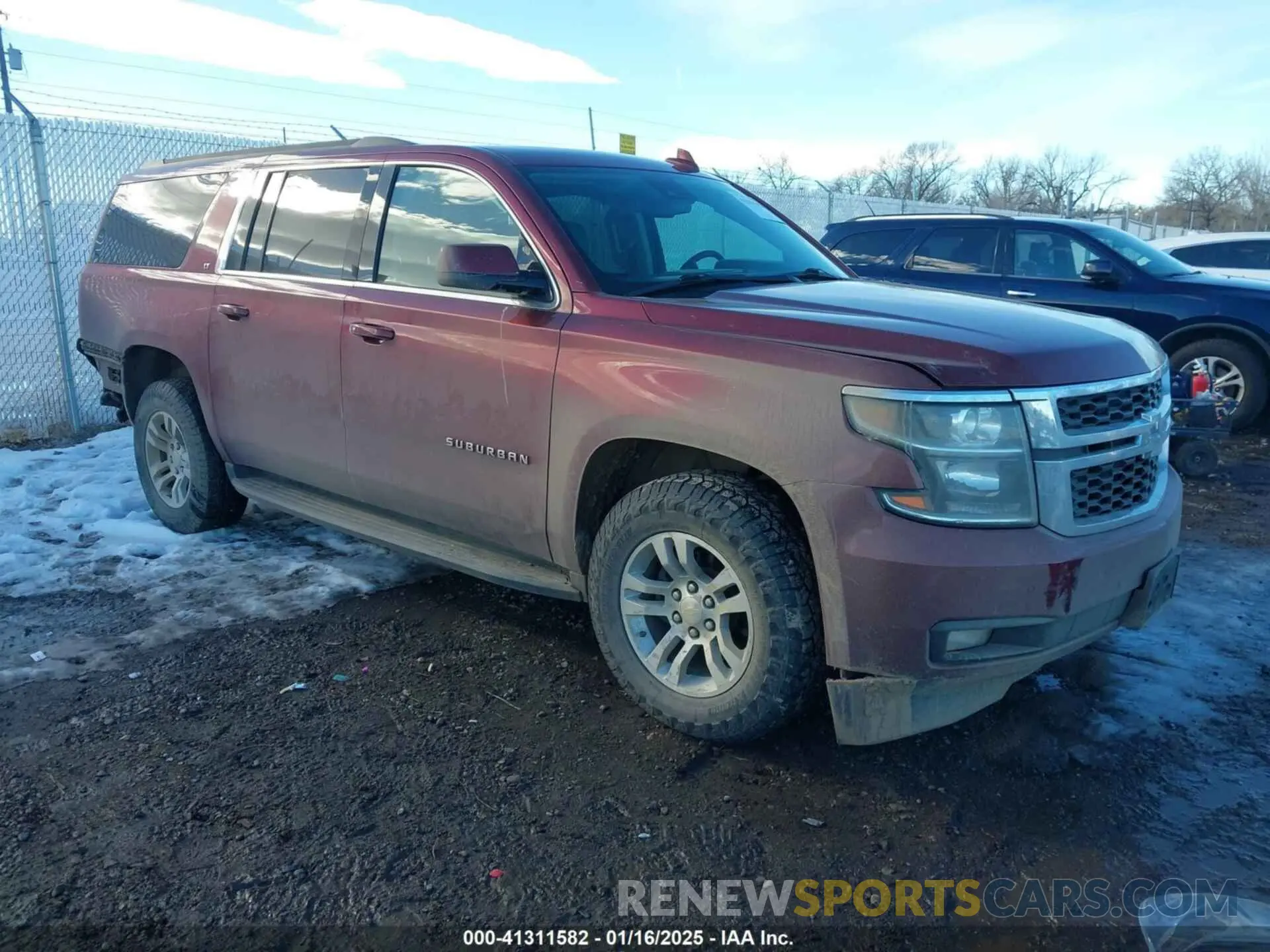 1 Фотография поврежденного автомобиля 1GNSKHKC9LR233603 CHEVROLET SUBURBAN 2020