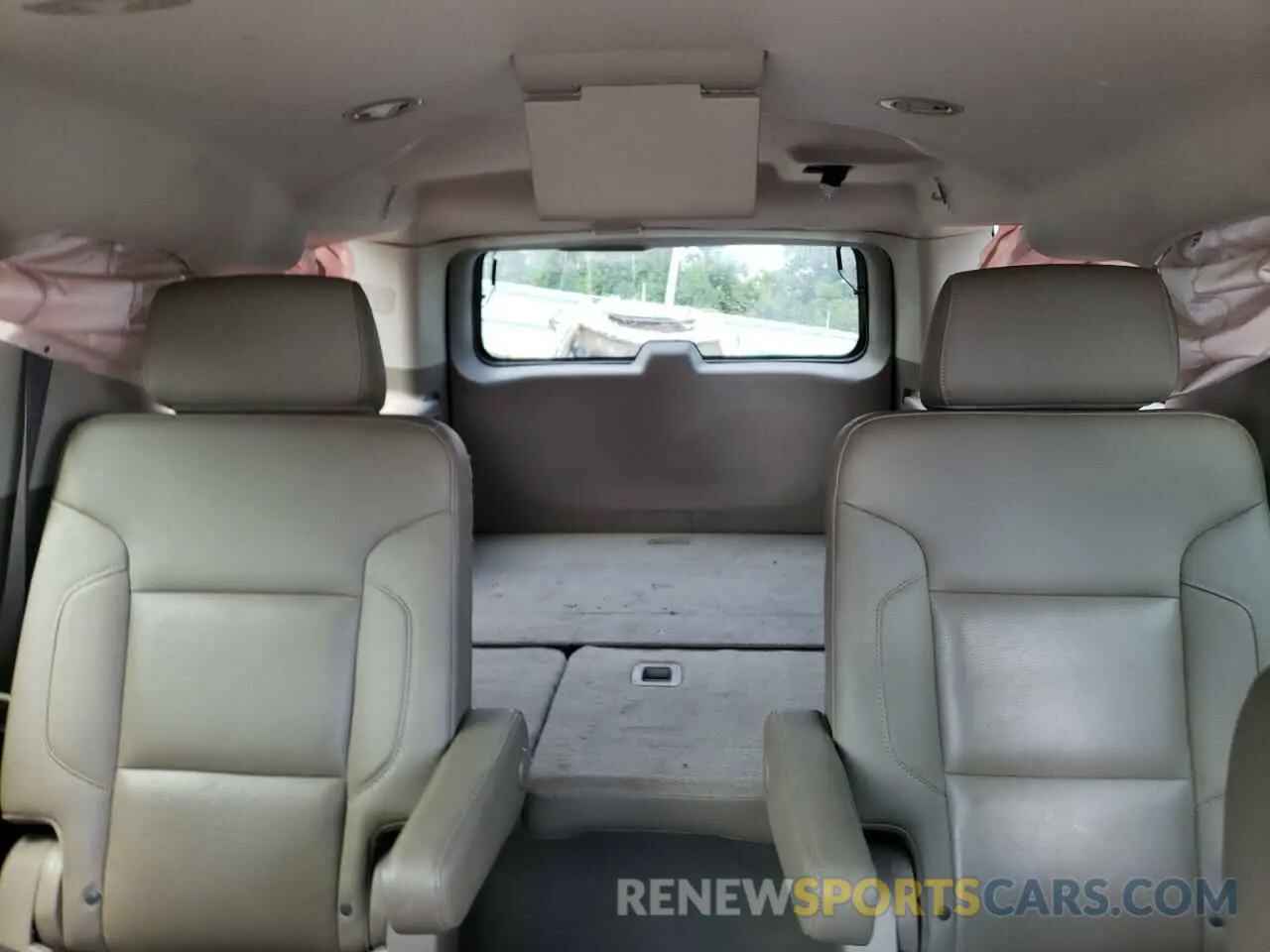 10 Фотография поврежденного автомобиля 1GNSKJKC6LR106993 CHEVROLET SUBURBAN 2020