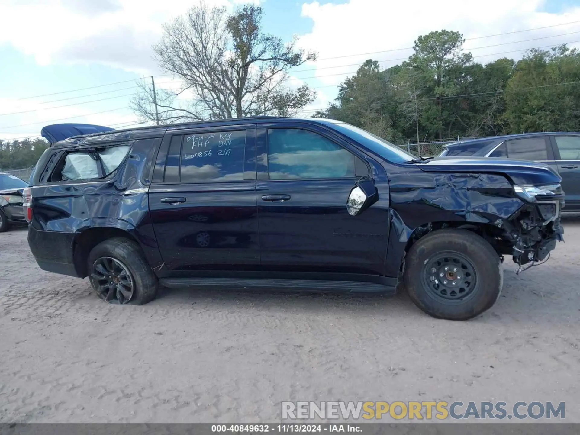 13 Фотография поврежденного автомобиля 1GNSCCKD1MR330823 CHEVROLET SUBURBAN 2021