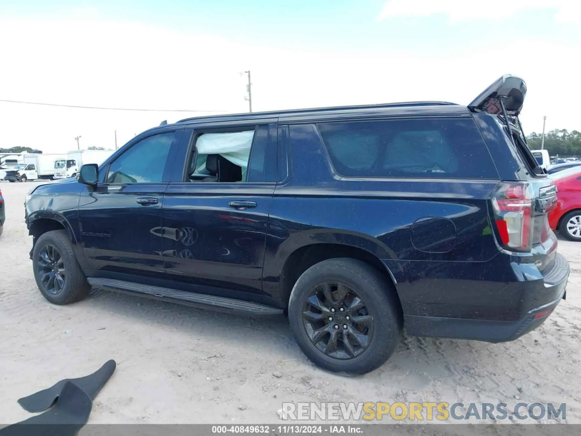 14 Фотография поврежденного автомобиля 1GNSCCKD1MR330823 CHEVROLET SUBURBAN 2021