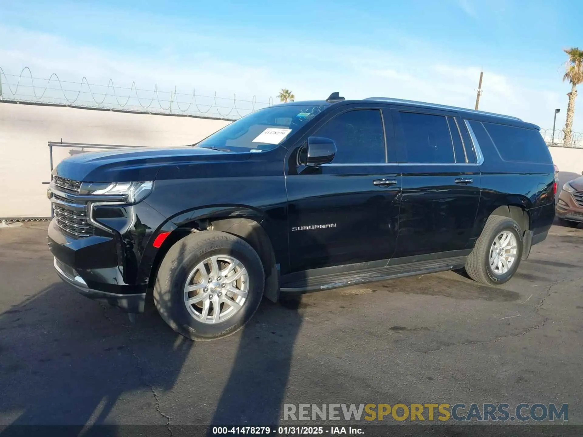 6 Photograph of a damaged car 1GNSCCKD2MR328577 CHEVROLET SUBURBAN 2021