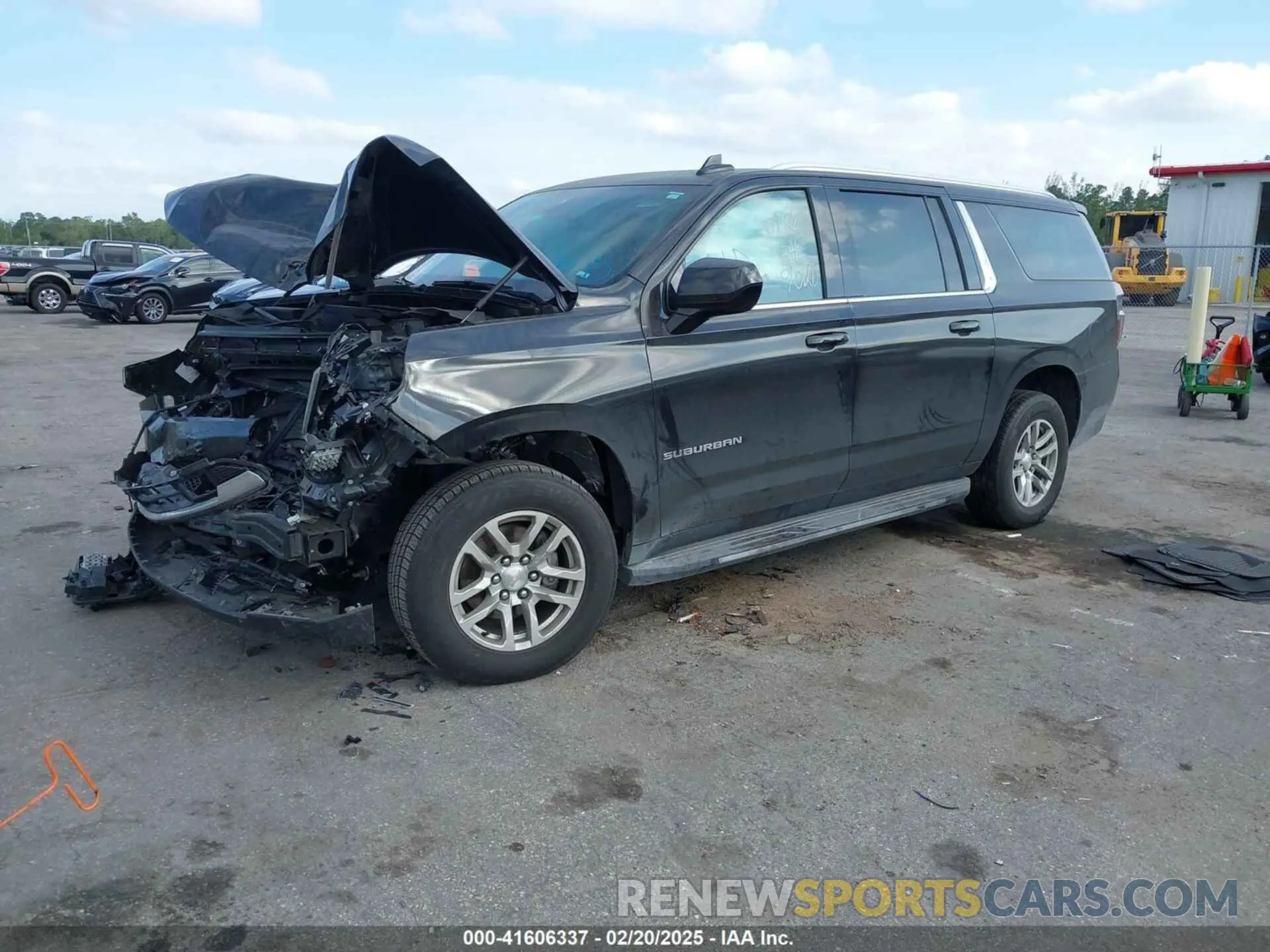 2 Фотография поврежденного автомобиля 1GNSCCKD8MR269020 CHEVROLET SUBURBAN 2021