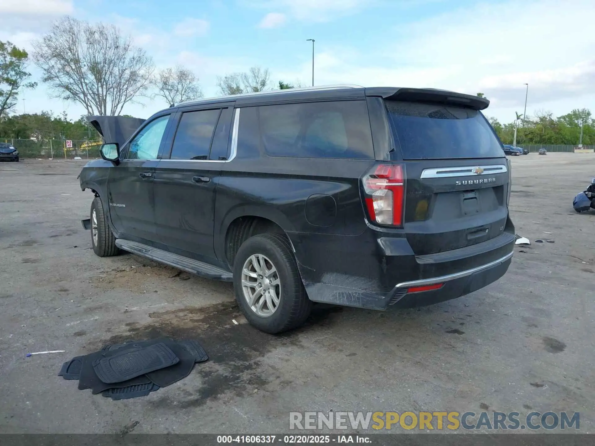3 Фотография поврежденного автомобиля 1GNSCCKD8MR269020 CHEVROLET SUBURBAN 2021