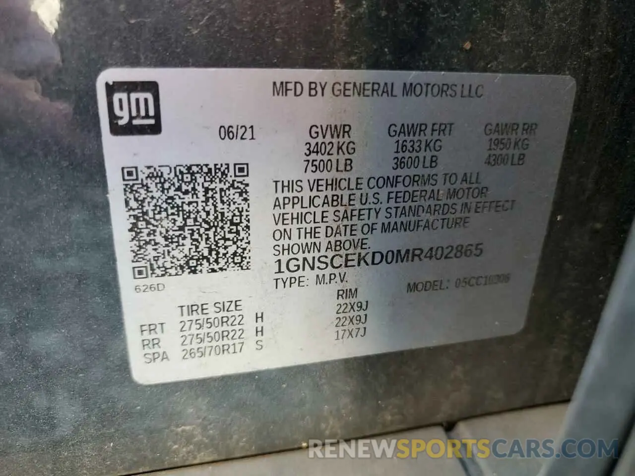 13 Photograph of a damaged car 1GNSCEKD0MR402865 CHEVROLET SUBURBAN 2021