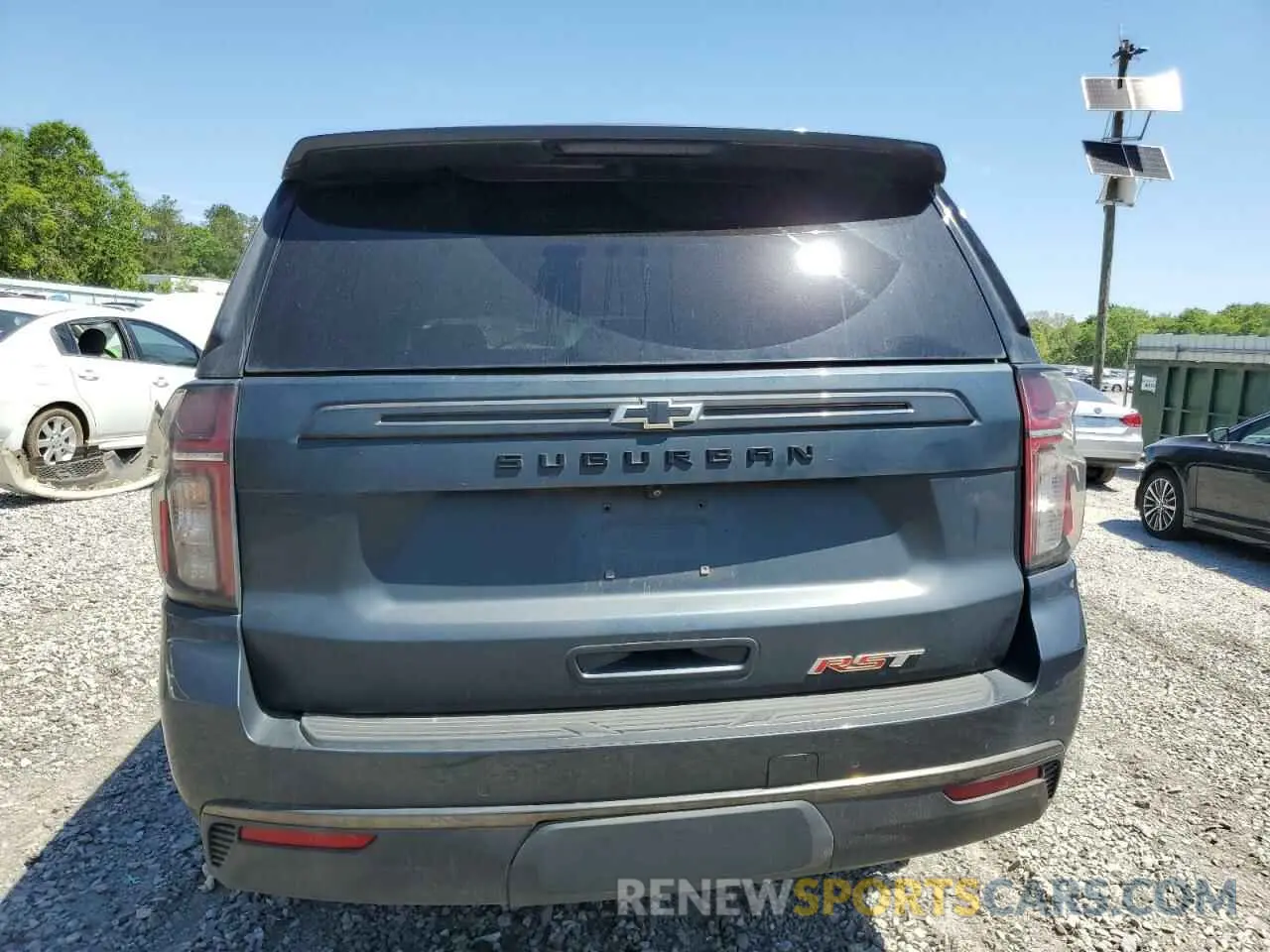6 Photograph of a damaged car 1GNSCEKD0MR402865 CHEVROLET SUBURBAN 2021