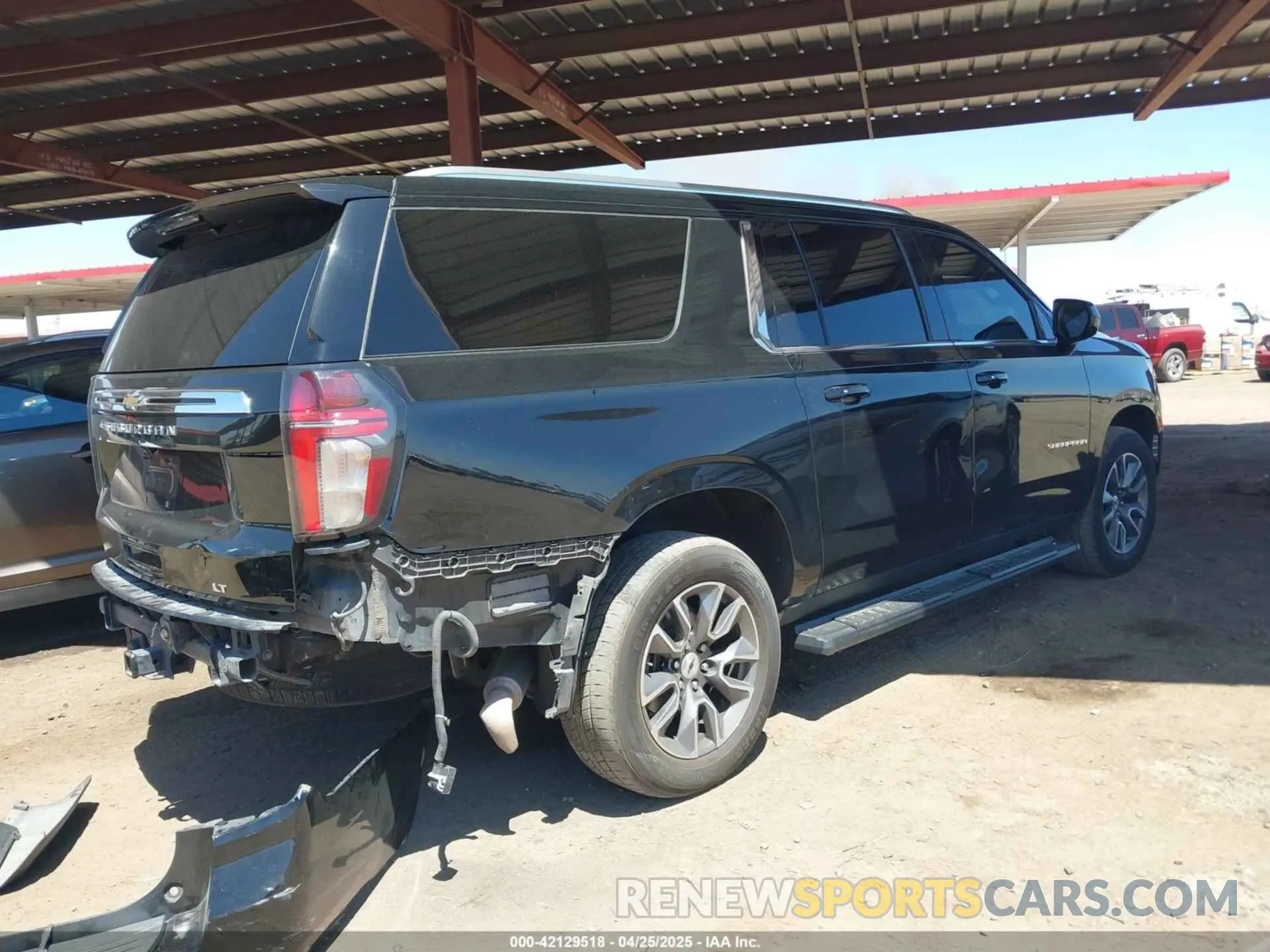 4 Фотография поврежденного автомобиля 1GNSKCKD0MR123858 CHEVROLET SUBURBAN 2021
