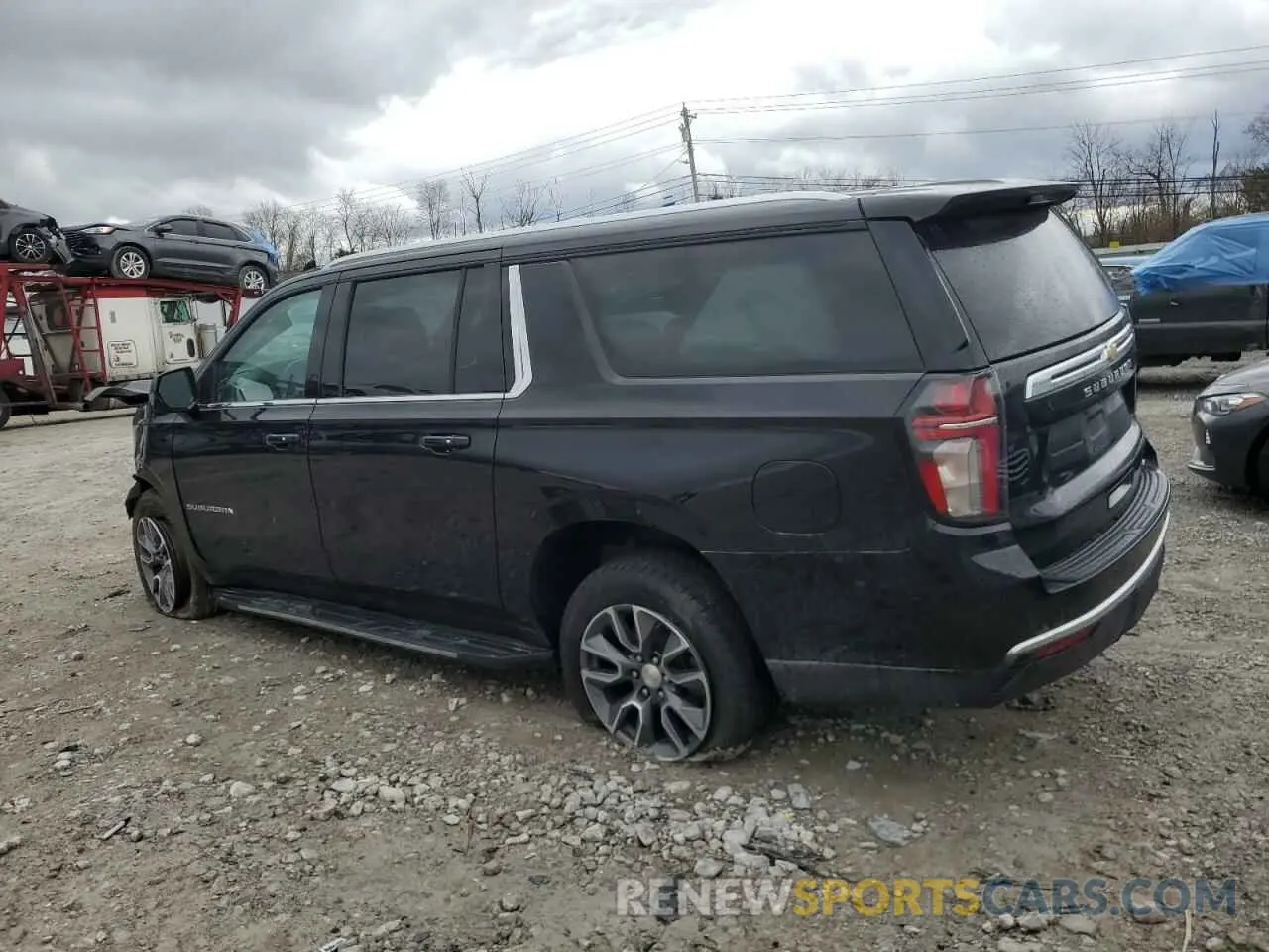 2 Photograph of a damaged car 1GNSKCKD0MR157010 CHEVROLET SUBURBAN 2021