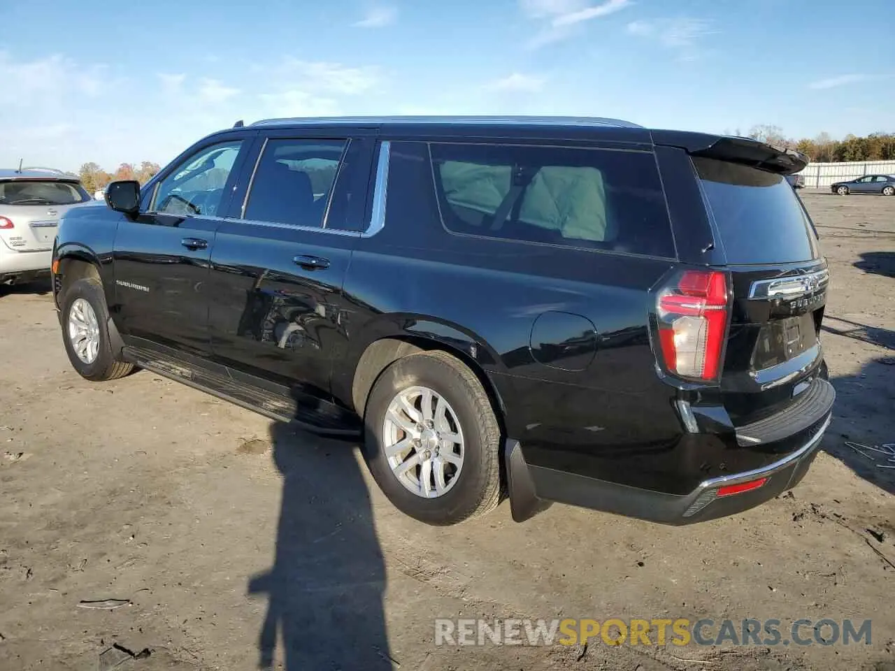 2 Фотография поврежденного автомобиля 1GNSKCKD0MR348460 CHEVROLET SUBURBAN 2021