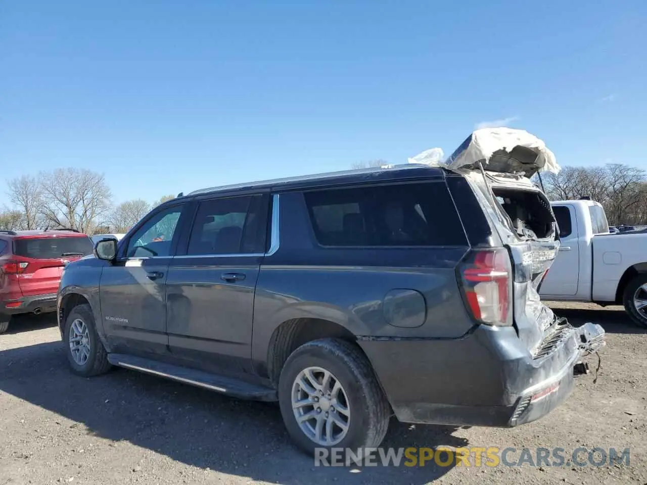 2 Photograph of a damaged car 1GNSKCKD4MR386404 CHEVROLET SUBURBAN 2021