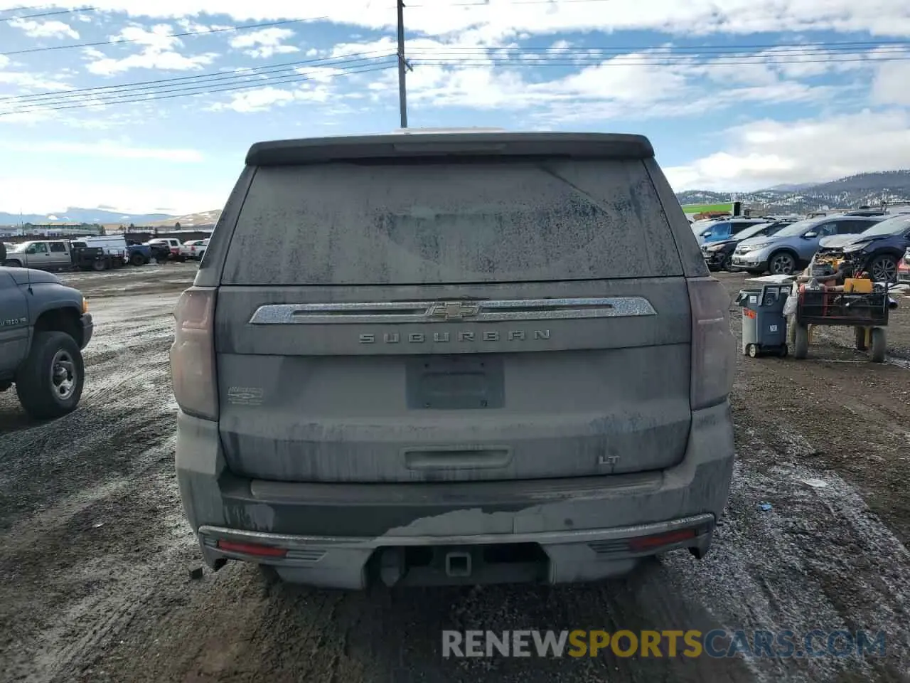6 Photograph of a damaged car 1GNSKCKD5MR231506 CHEVROLET SUBURBAN 2021