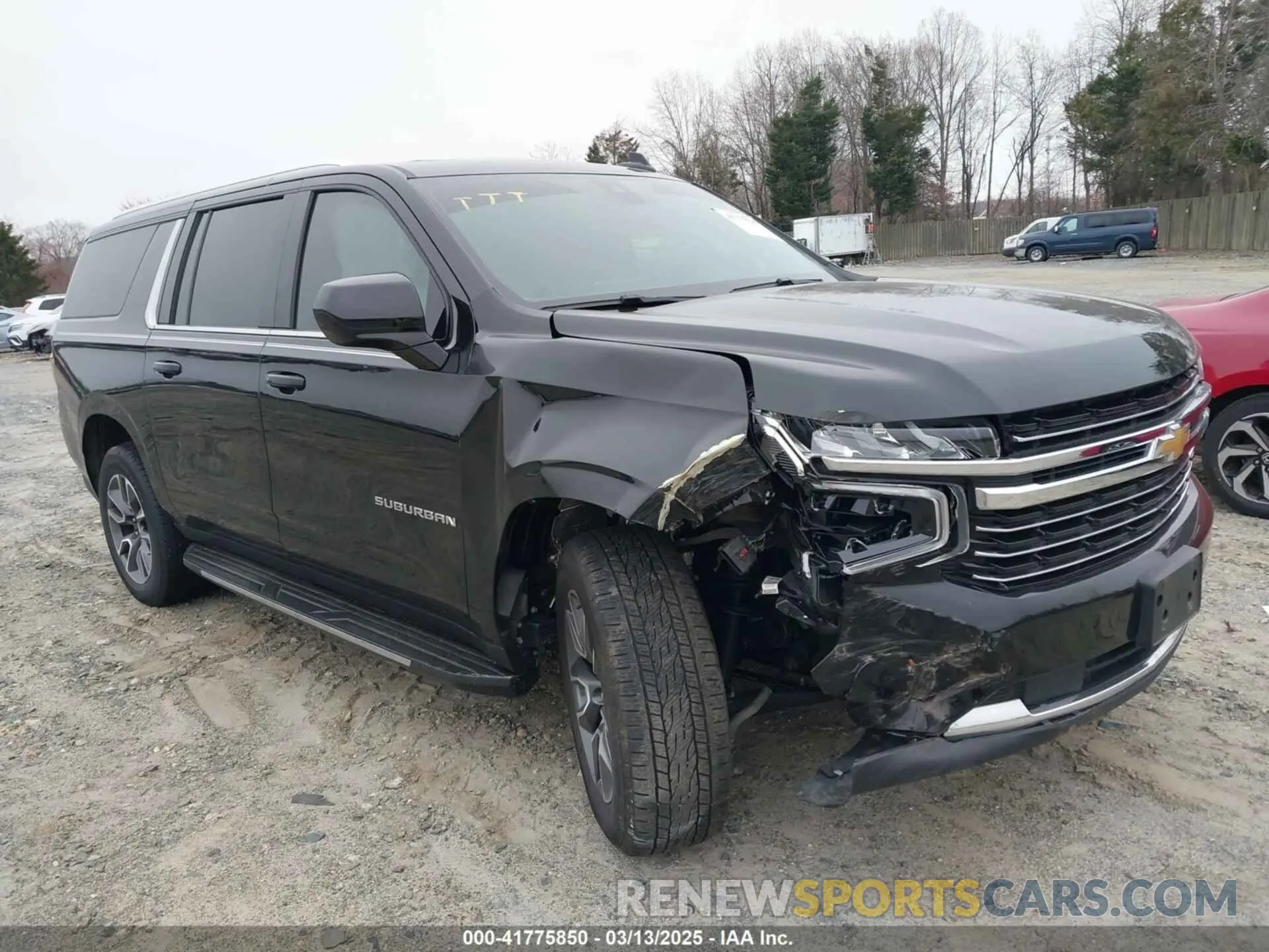 1 Photograph of a damaged car 1GNSKCKD5MR391000 CHEVROLET SUBURBAN 2021