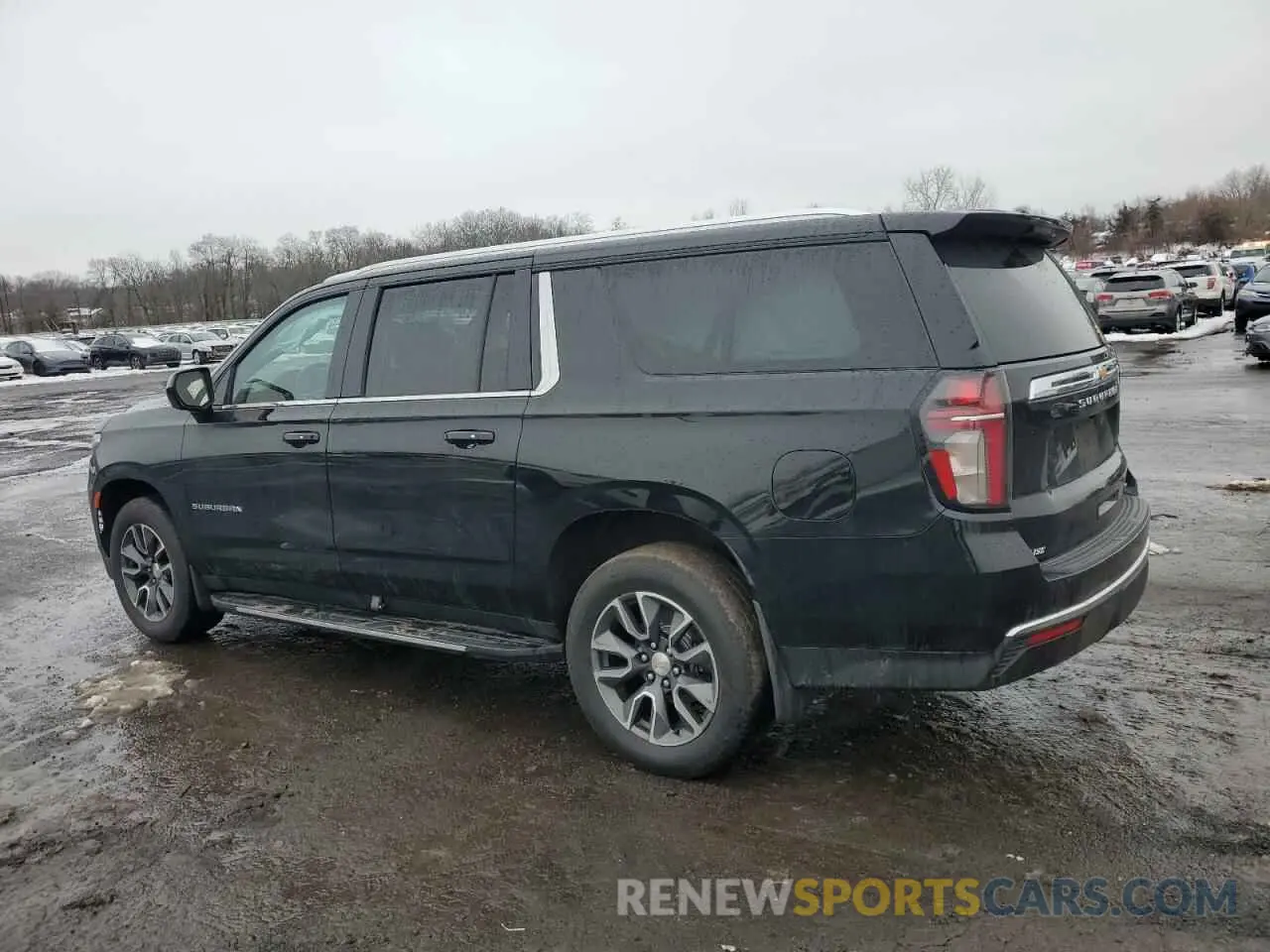 2 Photograph of a damaged car 1GNSKCKD9MR377598 CHEVROLET SUBURBAN 2021