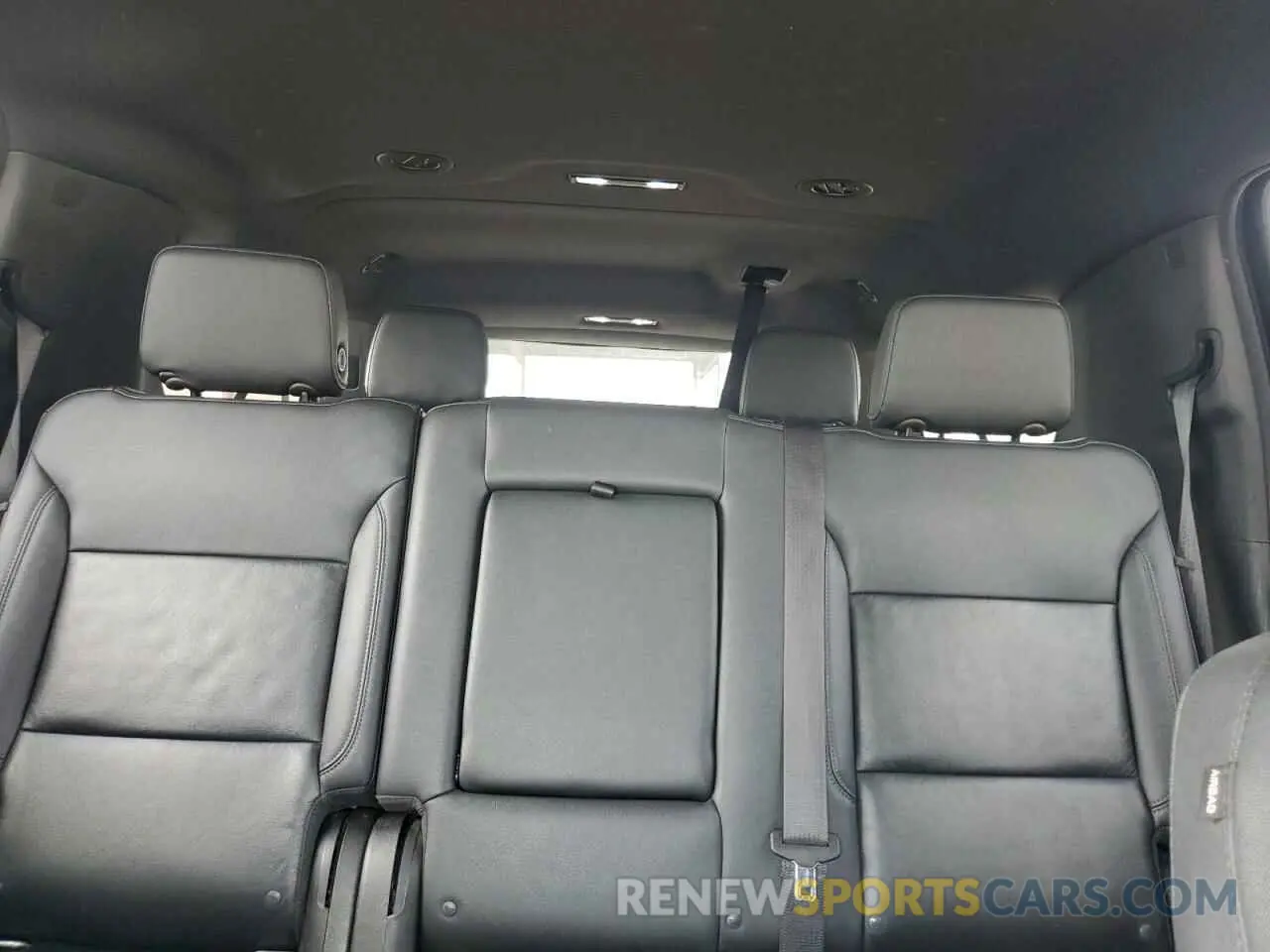 10 Фотография поврежденного автомобиля 1GNSKCKDXMR271063 CHEVROLET SUBURBAN 2021