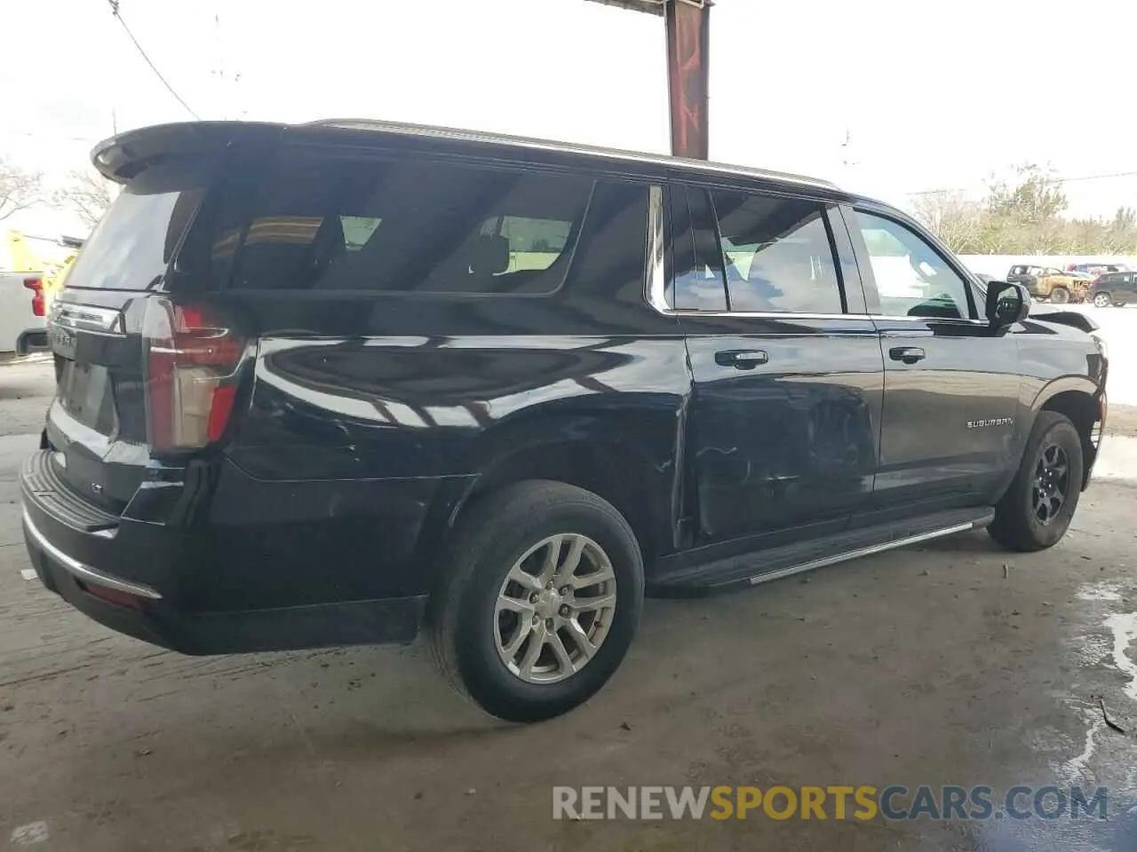 3 Фотография поврежденного автомобиля 1GNSKCKDXMR271063 CHEVROLET SUBURBAN 2021