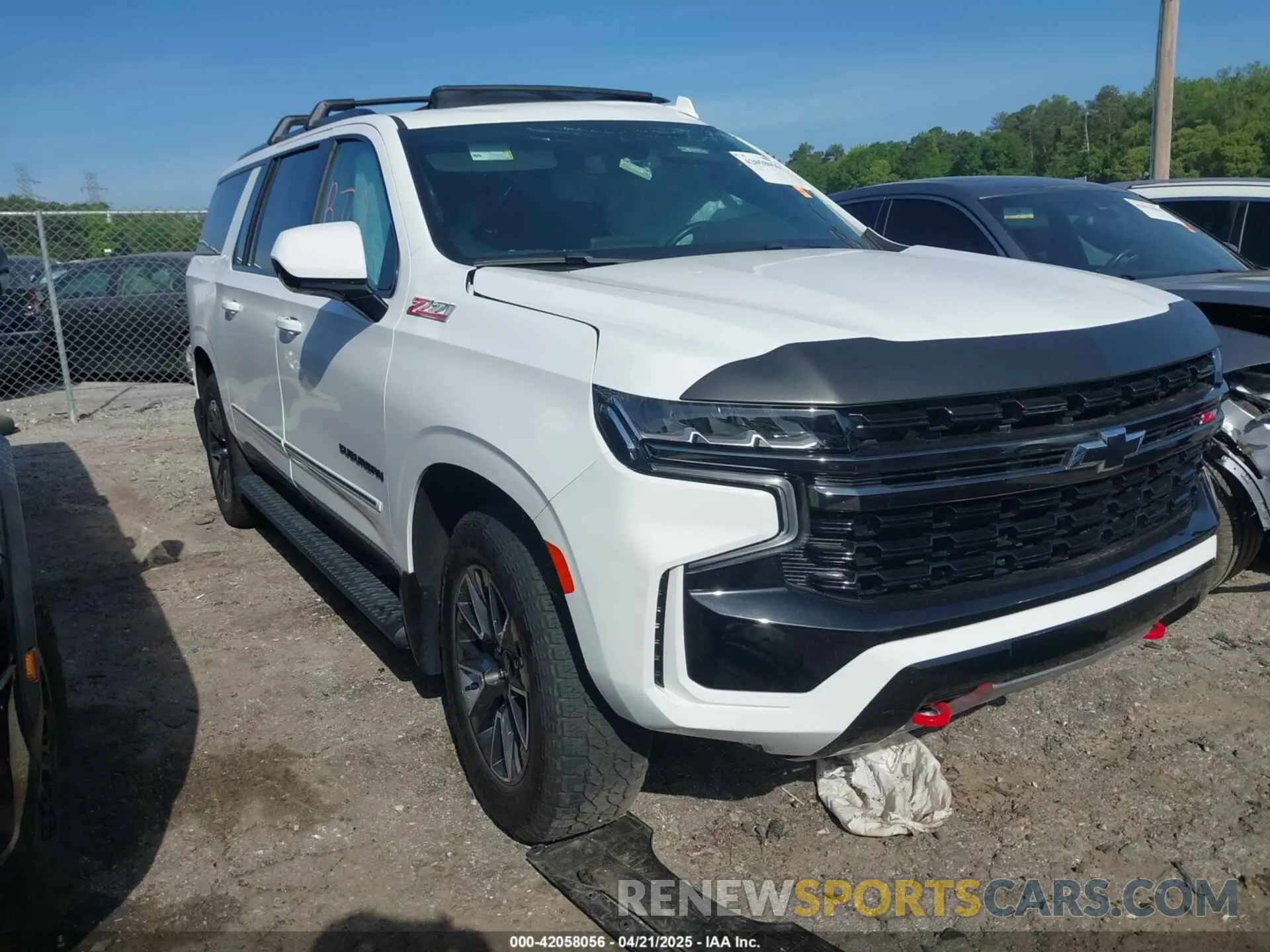 1 Фотография поврежденного автомобиля 1GNSKDKD4MR492681 CHEVROLET SUBURBAN 2021