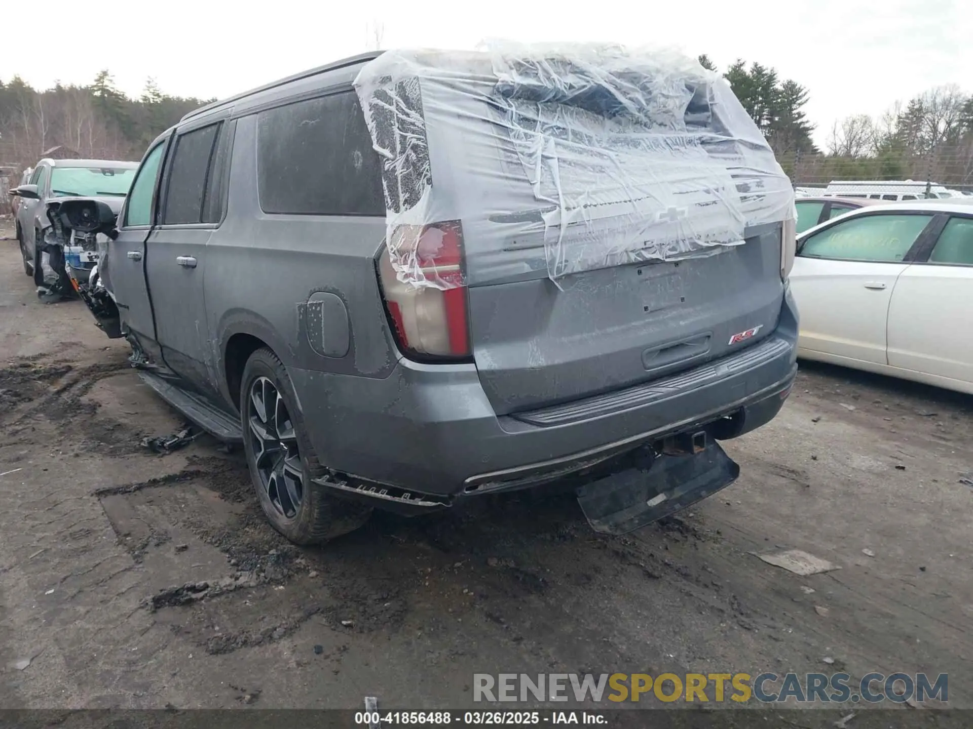 3 Фотография поврежденного автомобиля 1GNSKEKD3MR176629 CHEVROLET SUBURBAN 2021