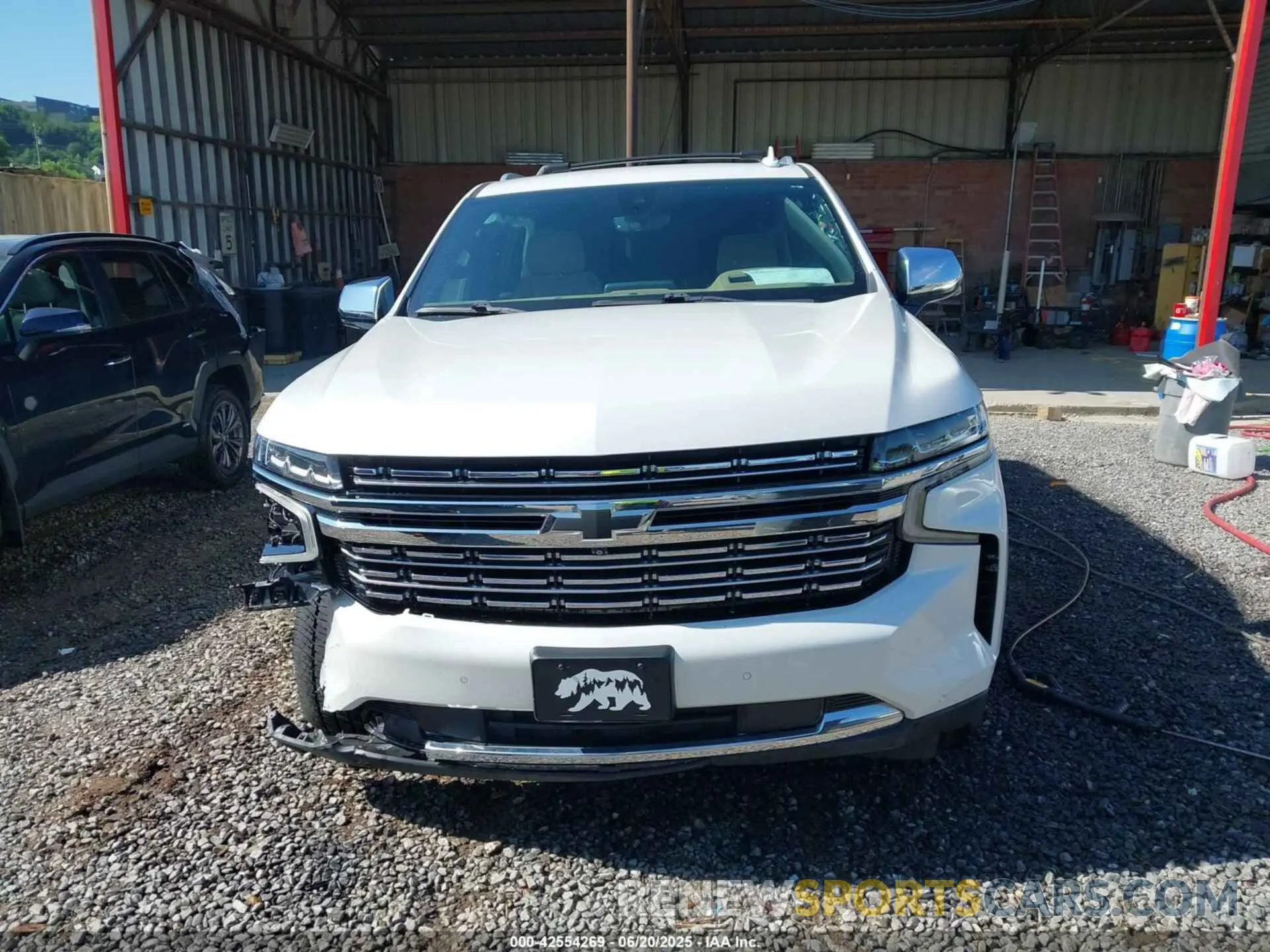 13 Photograph of a damaged car 1GNSKFKD5MR232530 CHEVROLET SUBURBAN 2021