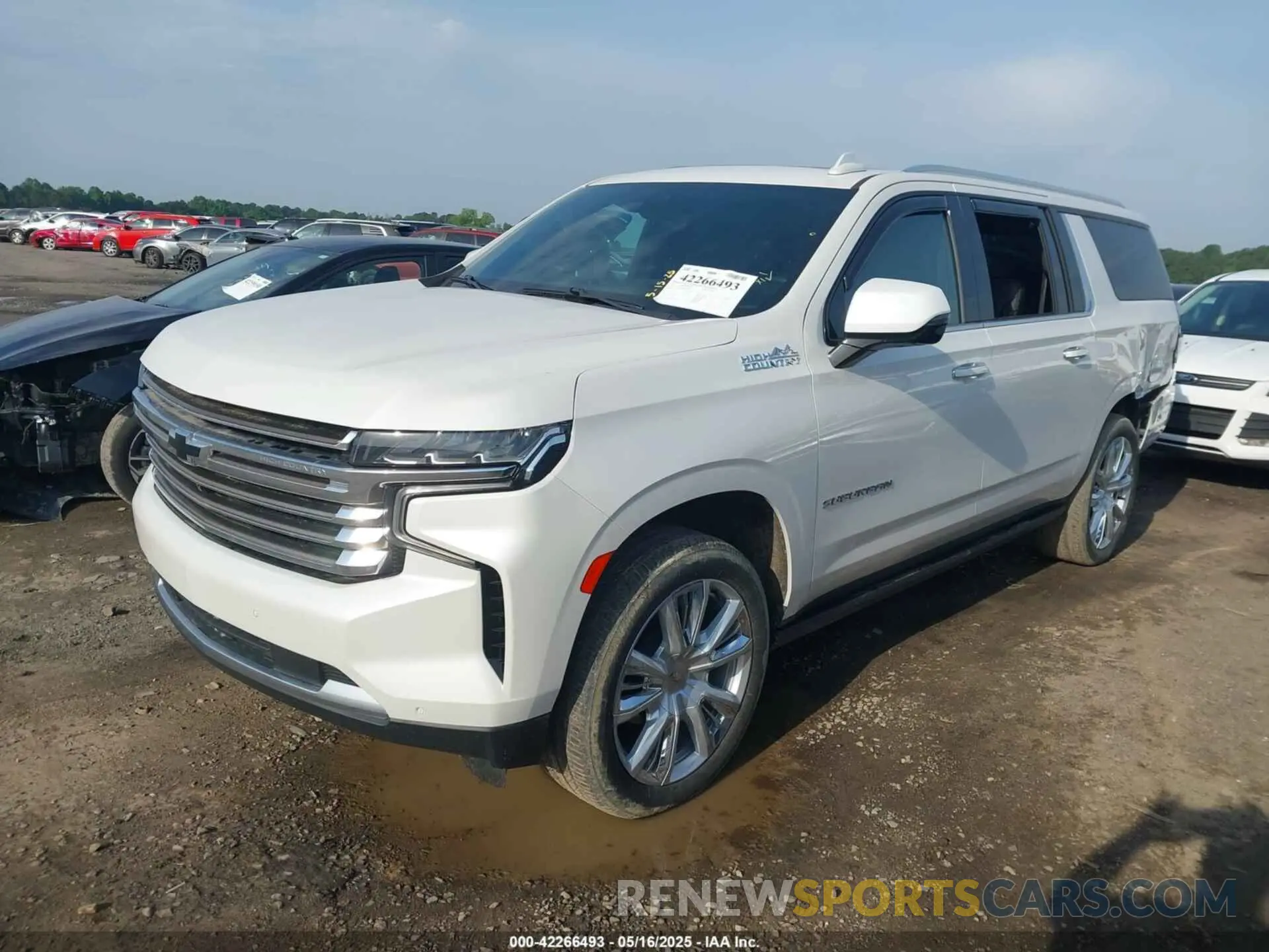 2 Photograph of a damaged car 1GNSKGKL6MR429056 CHEVROLET SUBURBAN 2021