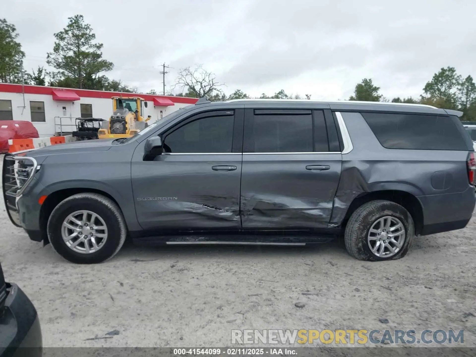 14 Photograph of a damaged car 1GNSCCKD2NR147903 CHEVROLET SUBURBAN 2022