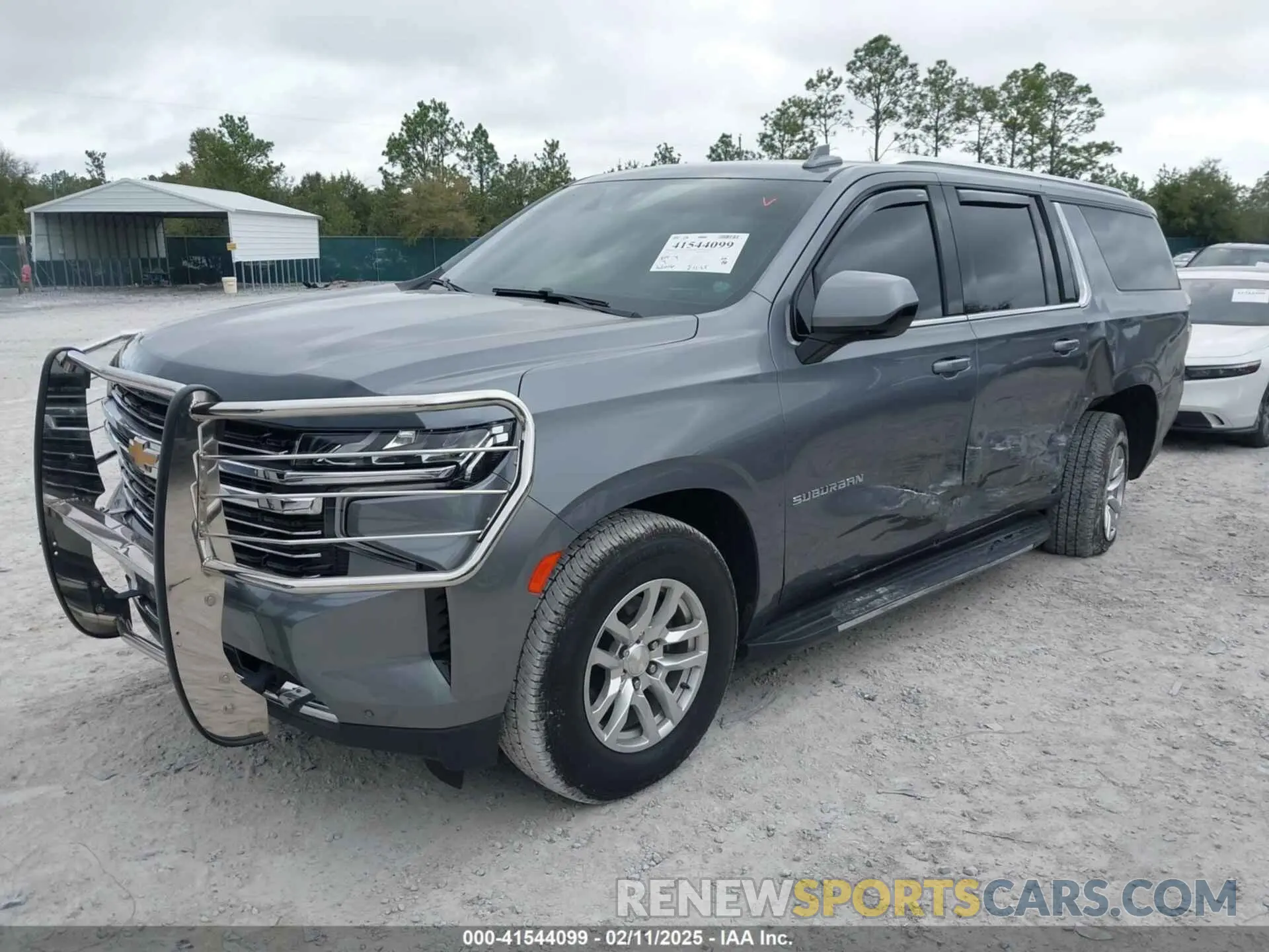 2 Photograph of a damaged car 1GNSCCKD2NR147903 CHEVROLET SUBURBAN 2022