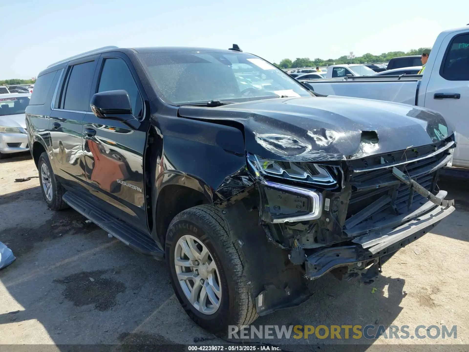 1 Фотография поврежденного автомобиля 1GNSCCKD2NR244468 CHEVROLET SUBURBAN 2022