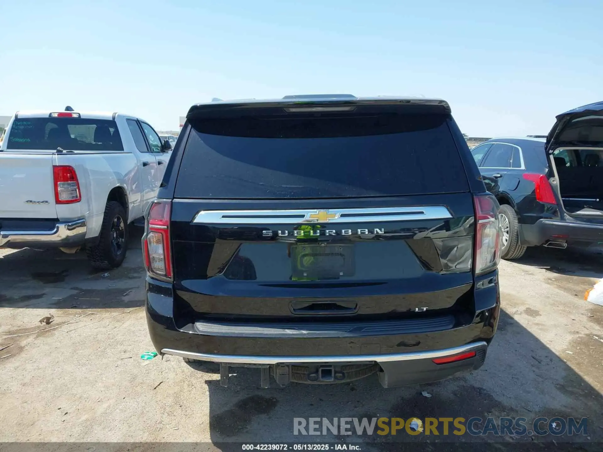 17 Фотография поврежденного автомобиля 1GNSCCKD2NR244468 CHEVROLET SUBURBAN 2022