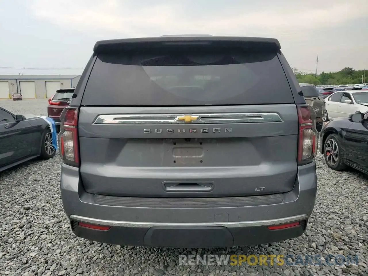 6 Photograph of a damaged car 1GNSKCKD0NR322362 CHEVROLET SUBURBAN 2022