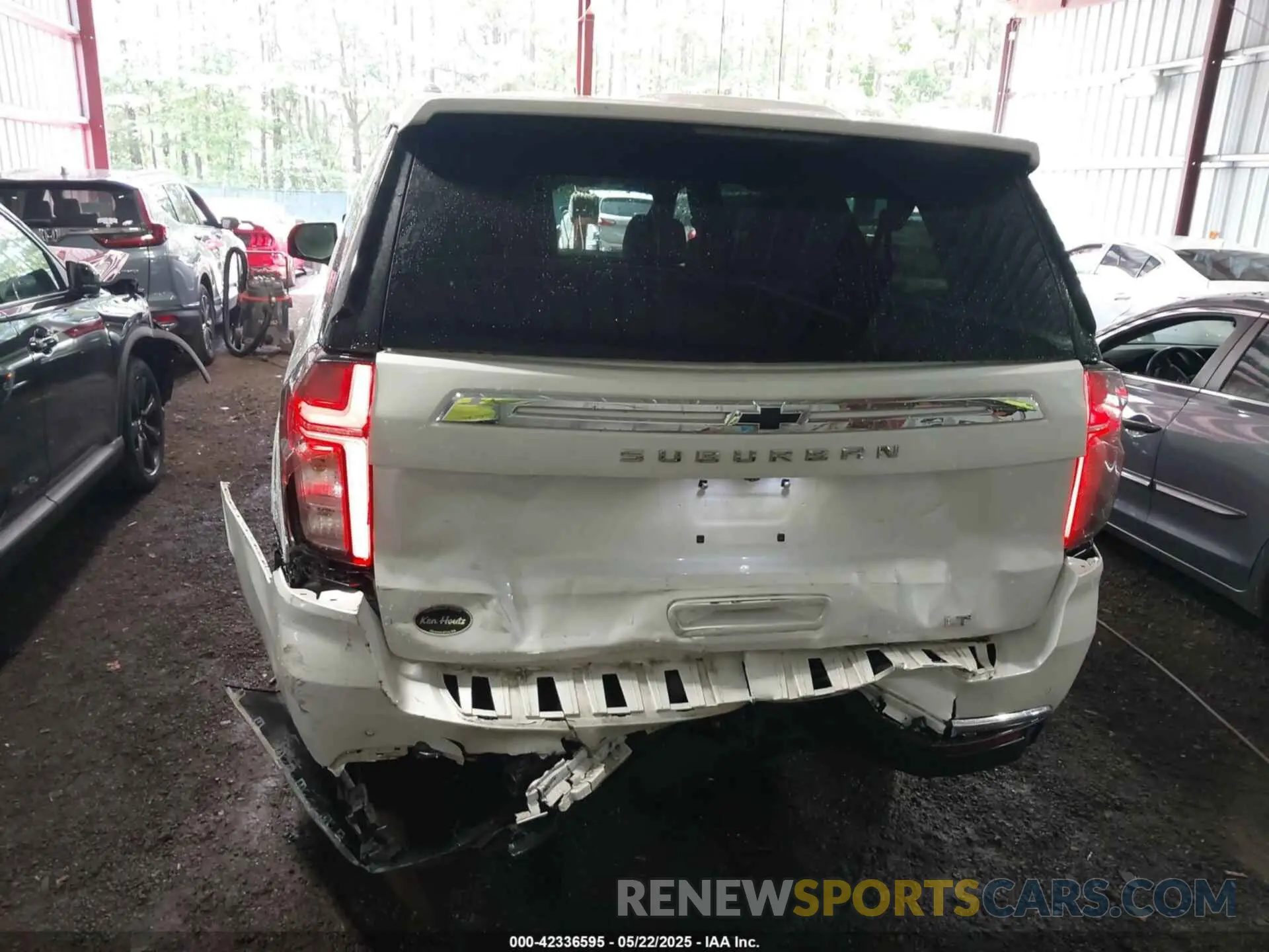 6 Фотография поврежденного автомобиля 1GNSKCKD7NR235784 CHEVROLET SUBURBAN 2022