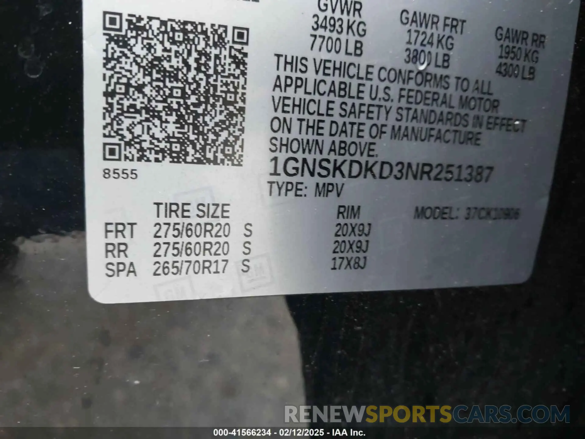 9 Photograph of a damaged car 1GNSKDKD3NR251387 CHEVROLET SUBURBAN 2022