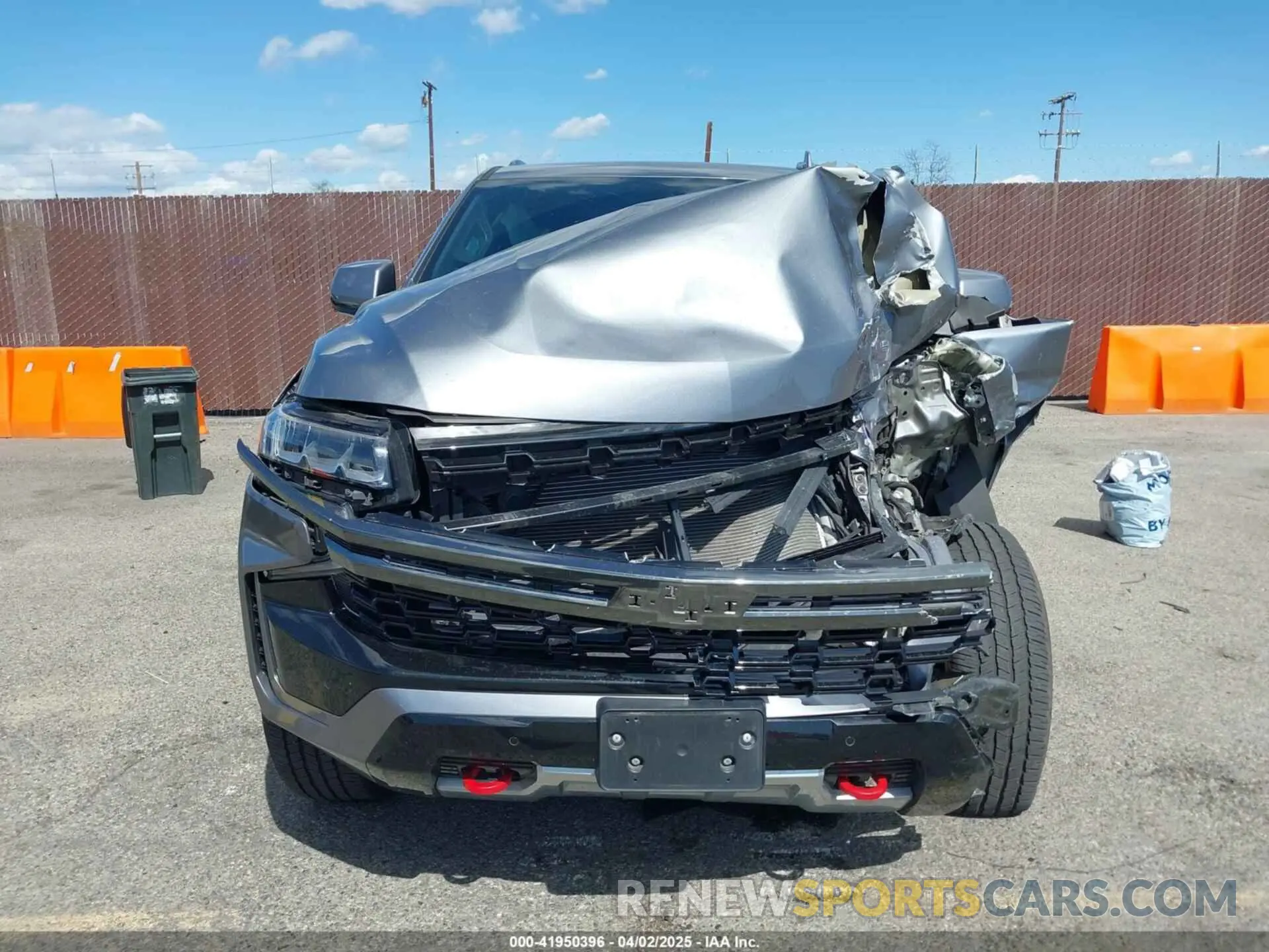 12 Фотография поврежденного автомобиля 1GNSKDKDXNR331866 CHEVROLET SUBURBAN 2022