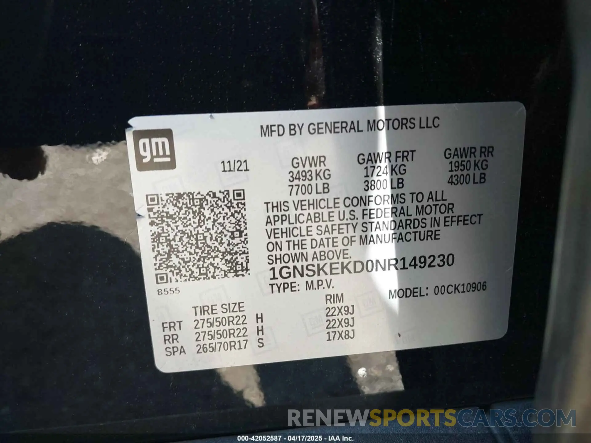 9 Photograph of a damaged car 1GNSKEKD0NR149230 CHEVROLET SUBURBAN 2022