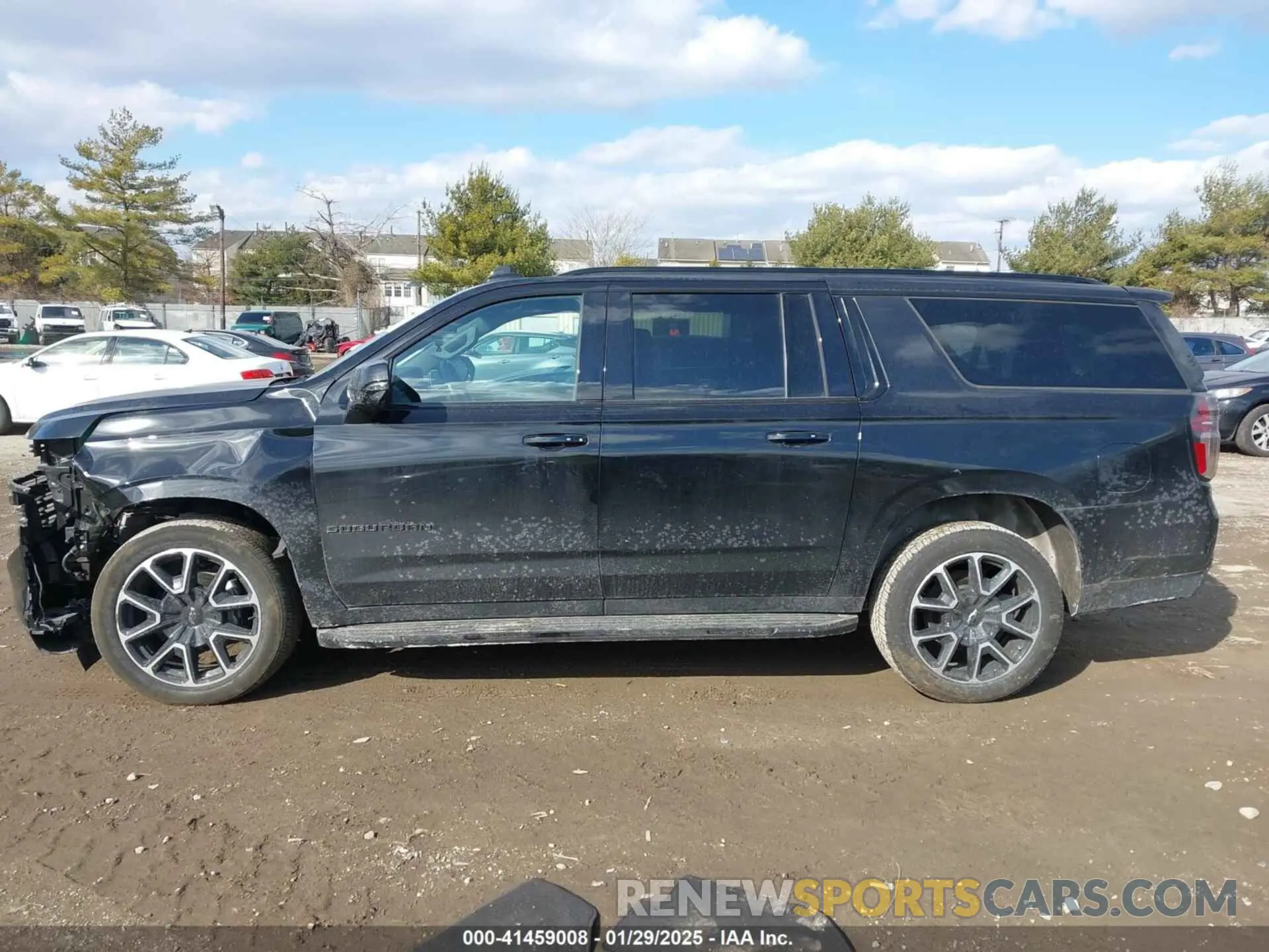 13 Photograph of a damaged car 1GNSKEKD4NR205170 CHEVROLET SUBURBAN 2022