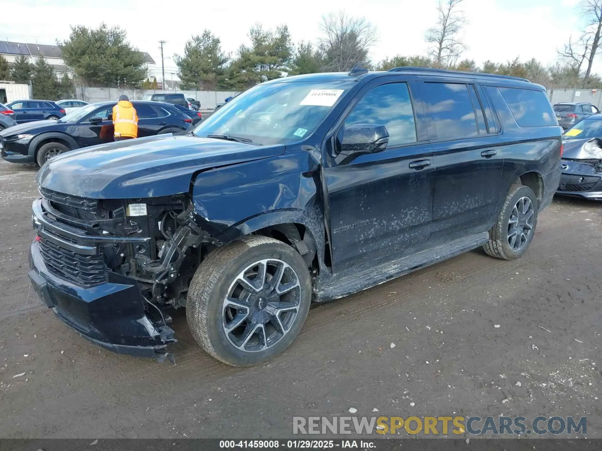 2 Photograph of a damaged car 1GNSKEKD4NR205170 CHEVROLET SUBURBAN 2022