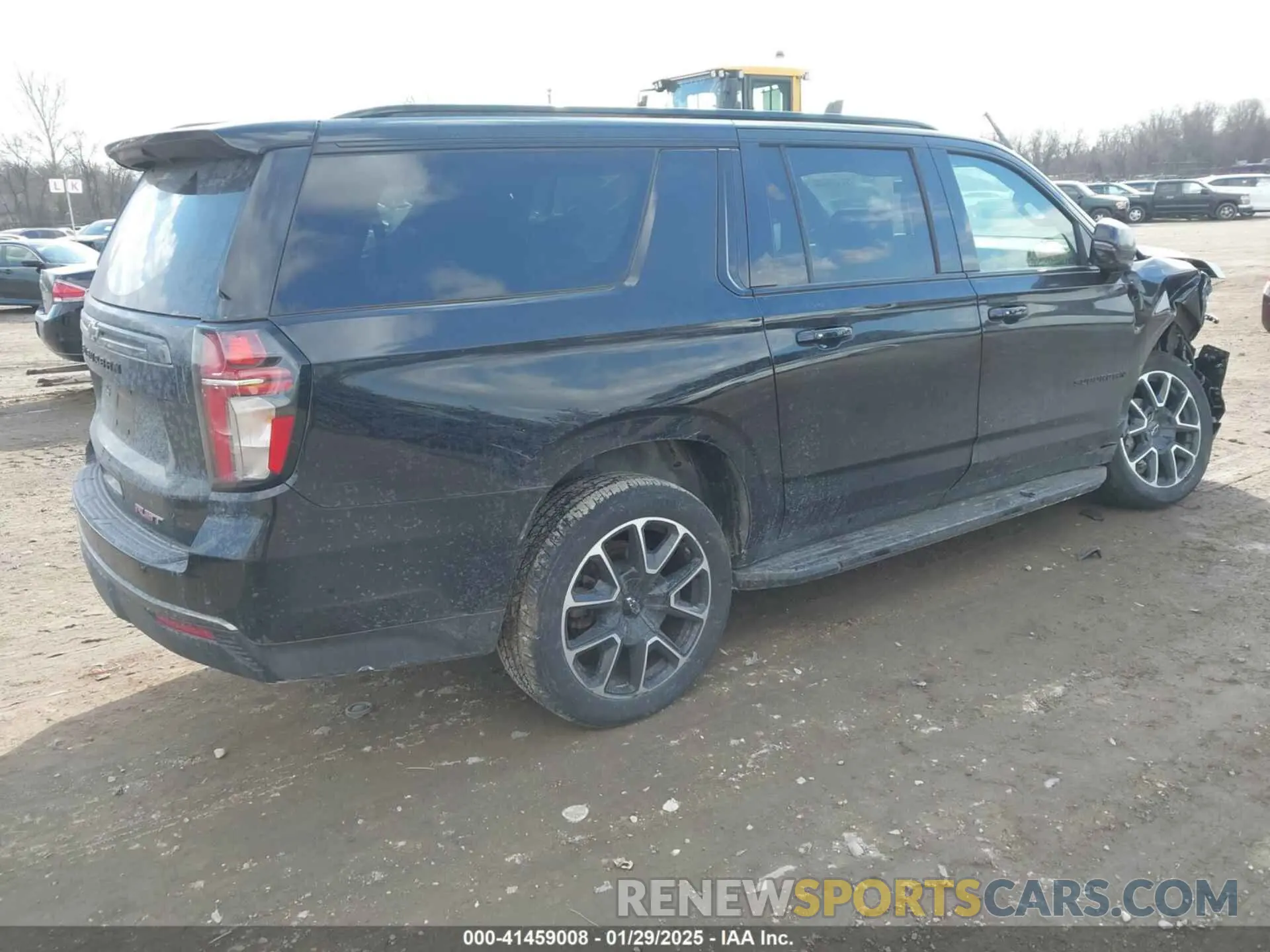 4 Photograph of a damaged car 1GNSKEKD4NR205170 CHEVROLET SUBURBAN 2022