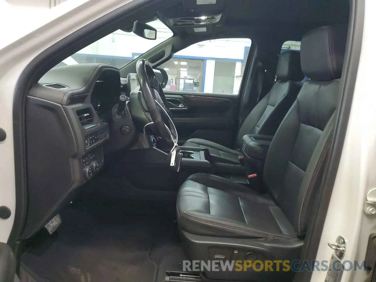 7 Фотография поврежденного автомобиля 1GNSKEKD4NR341895 CHEVROLET SUBURBAN 2022