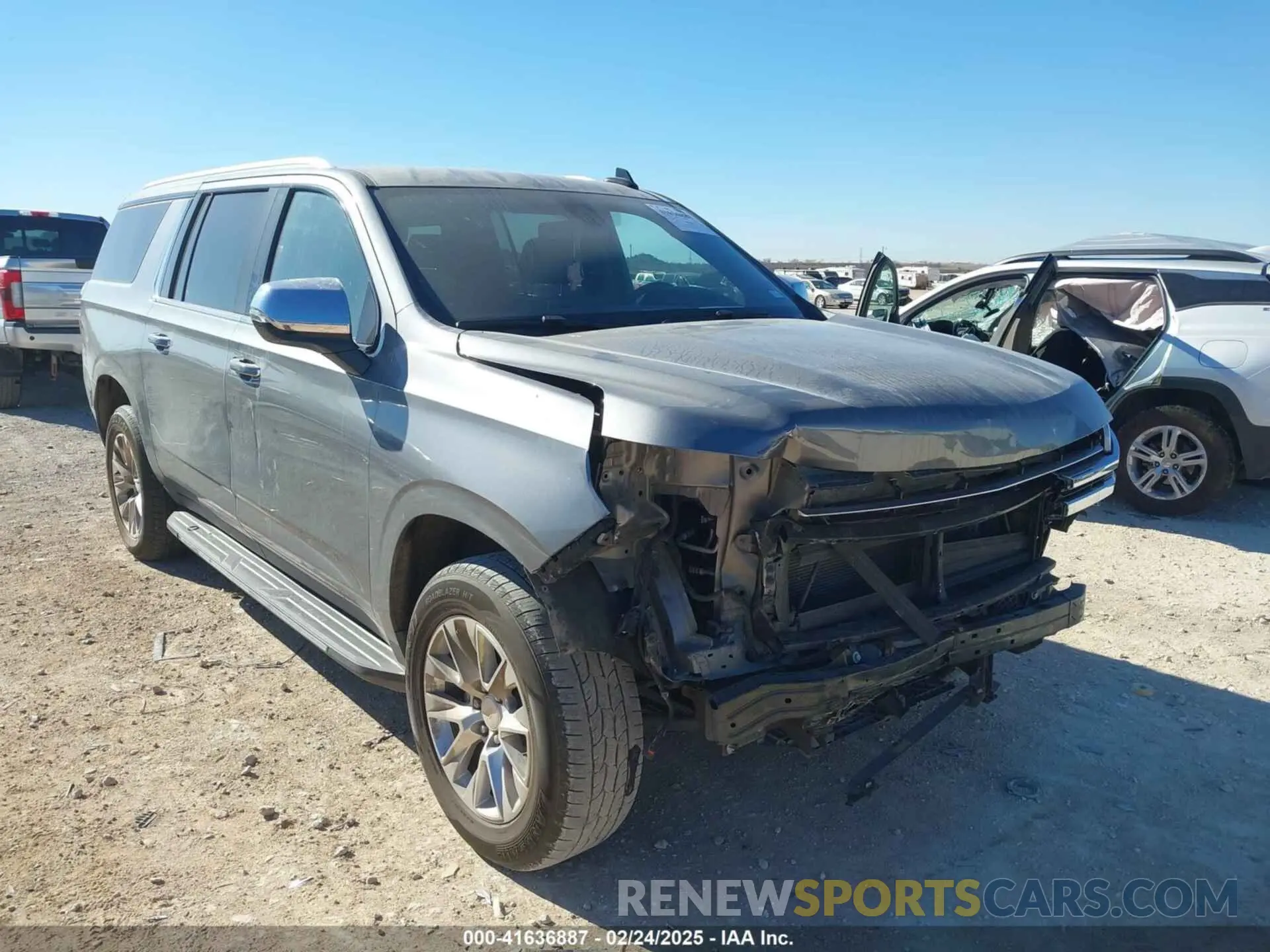 1 Photograph of a damaged car 1GNSKFKD0NR185277 CHEVROLET SUBURBAN 2022