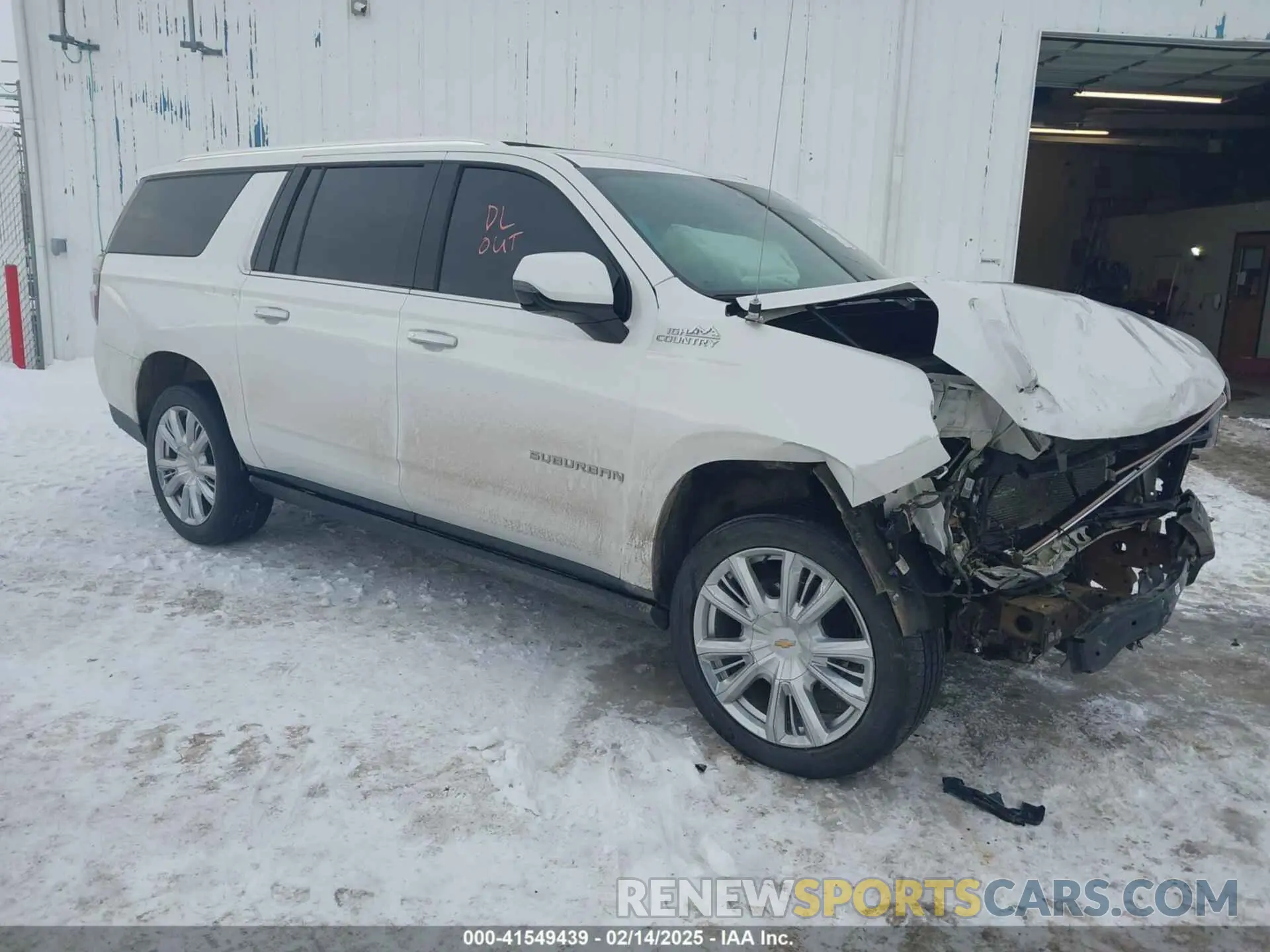 1 Фотография поврежденного автомобиля 1GNSKGKLXNR151036 CHEVROLET SUBURBAN 2022