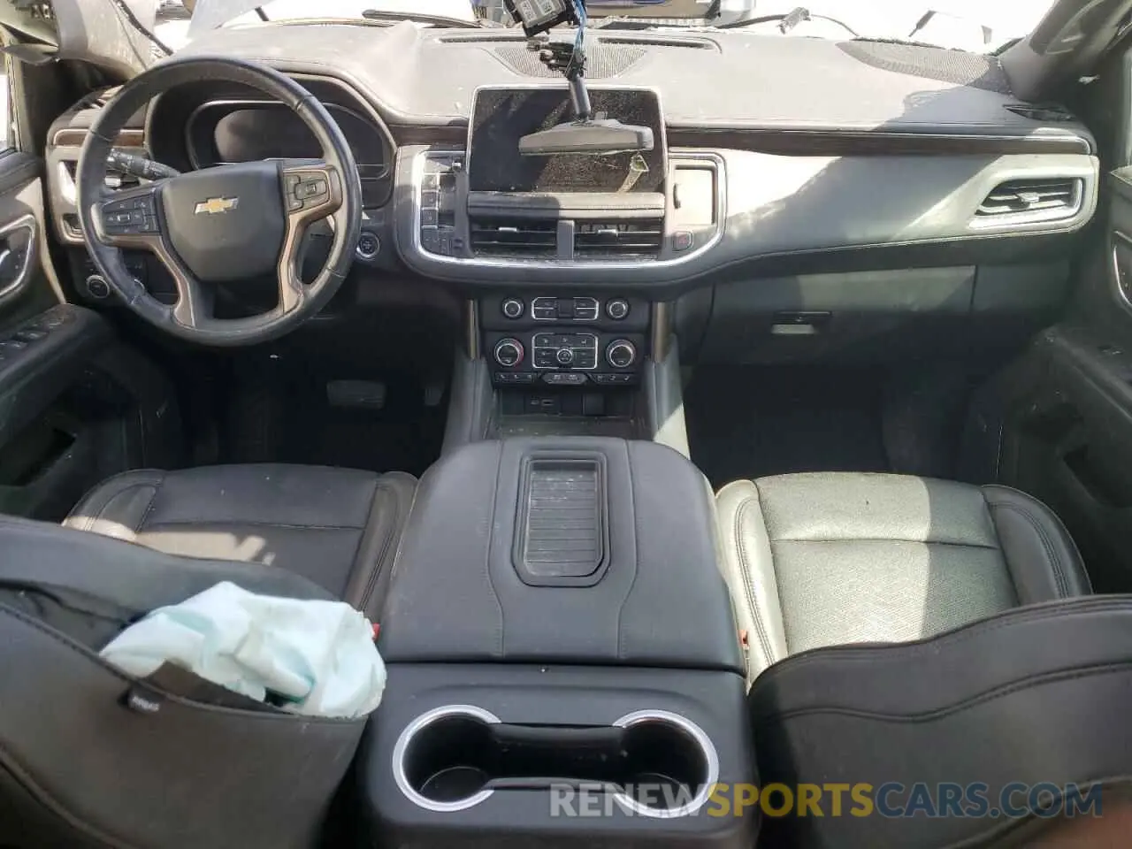 8 Фотография поврежденного автомобиля 1GNSKGKLXNR212370 CHEVROLET SUBURBAN 2022