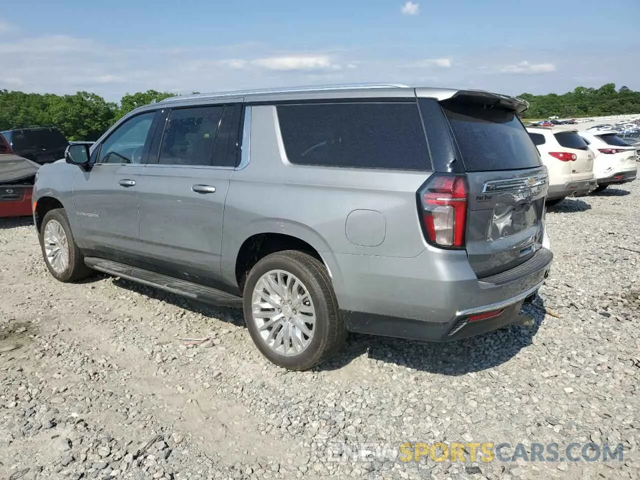 2 Фотография поврежденного автомобиля 1GNSCCKDXPR530328 CHEVROLET SUBURBAN 2023