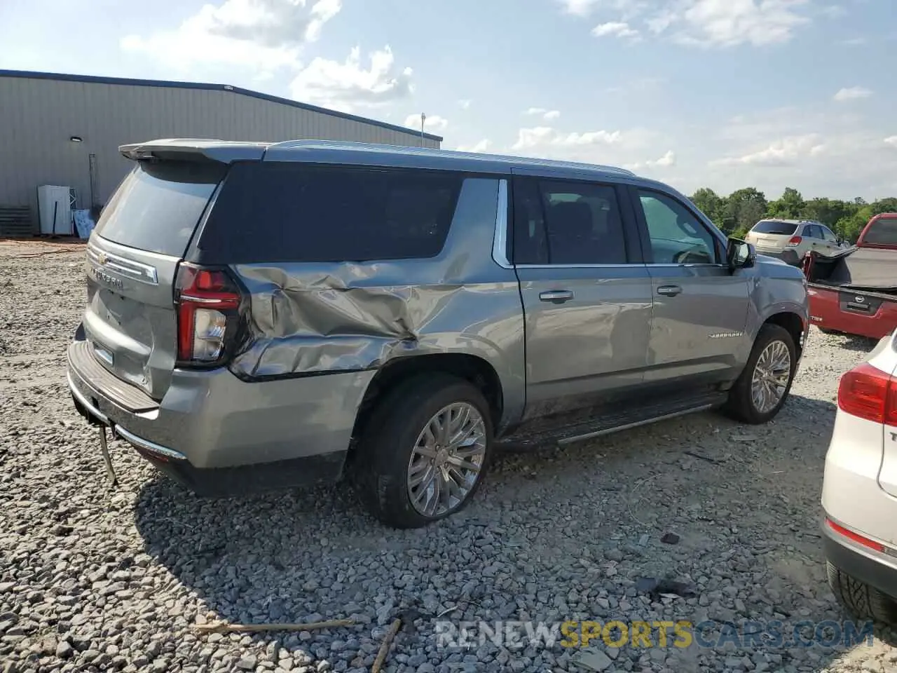 3 Фотография поврежденного автомобиля 1GNSCCKDXPR530328 CHEVROLET SUBURBAN 2023