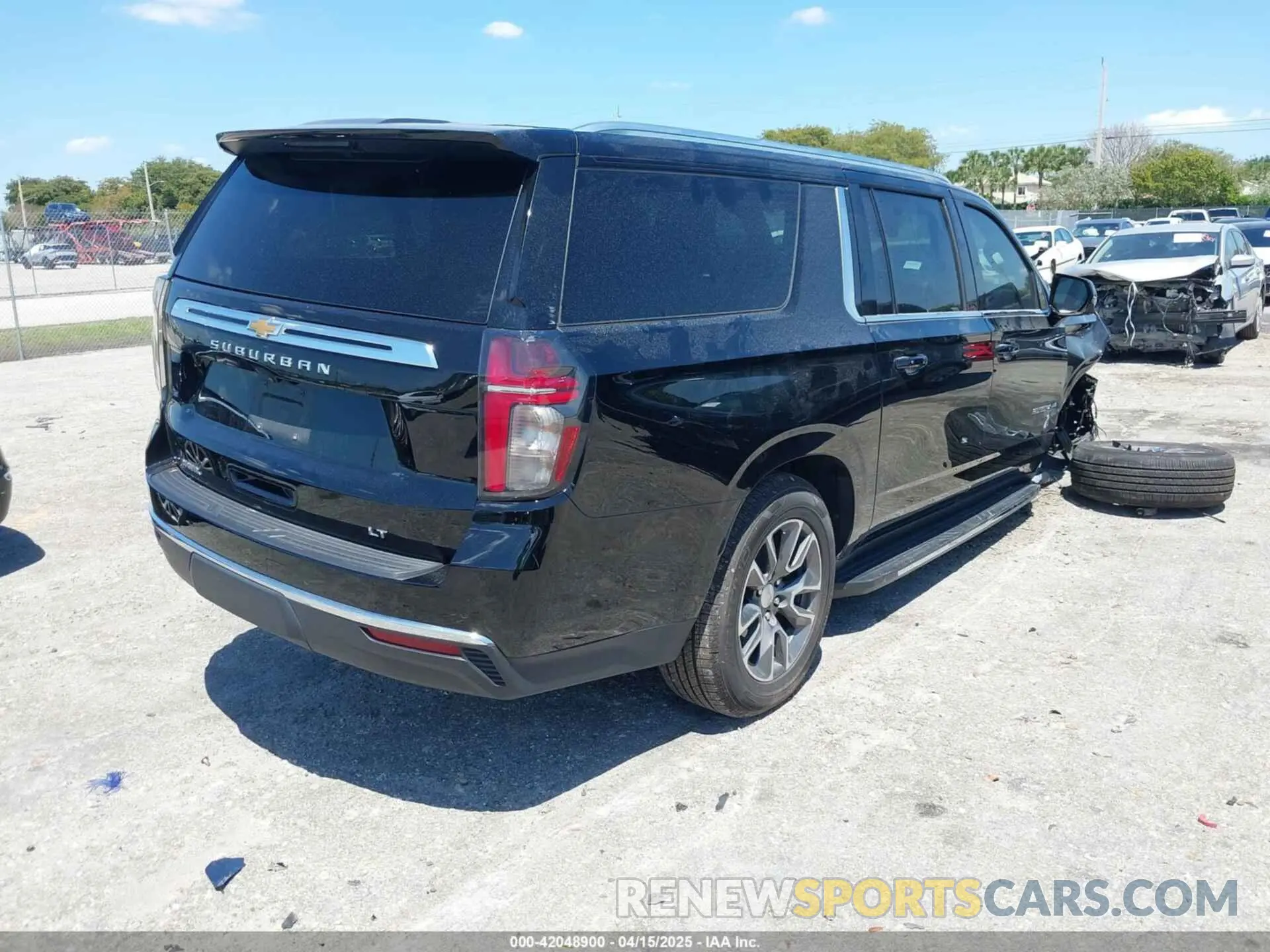 4 Фотография поврежденного автомобиля 1GNSCCKT4PR505108 CHEVROLET SUBURBAN 2023