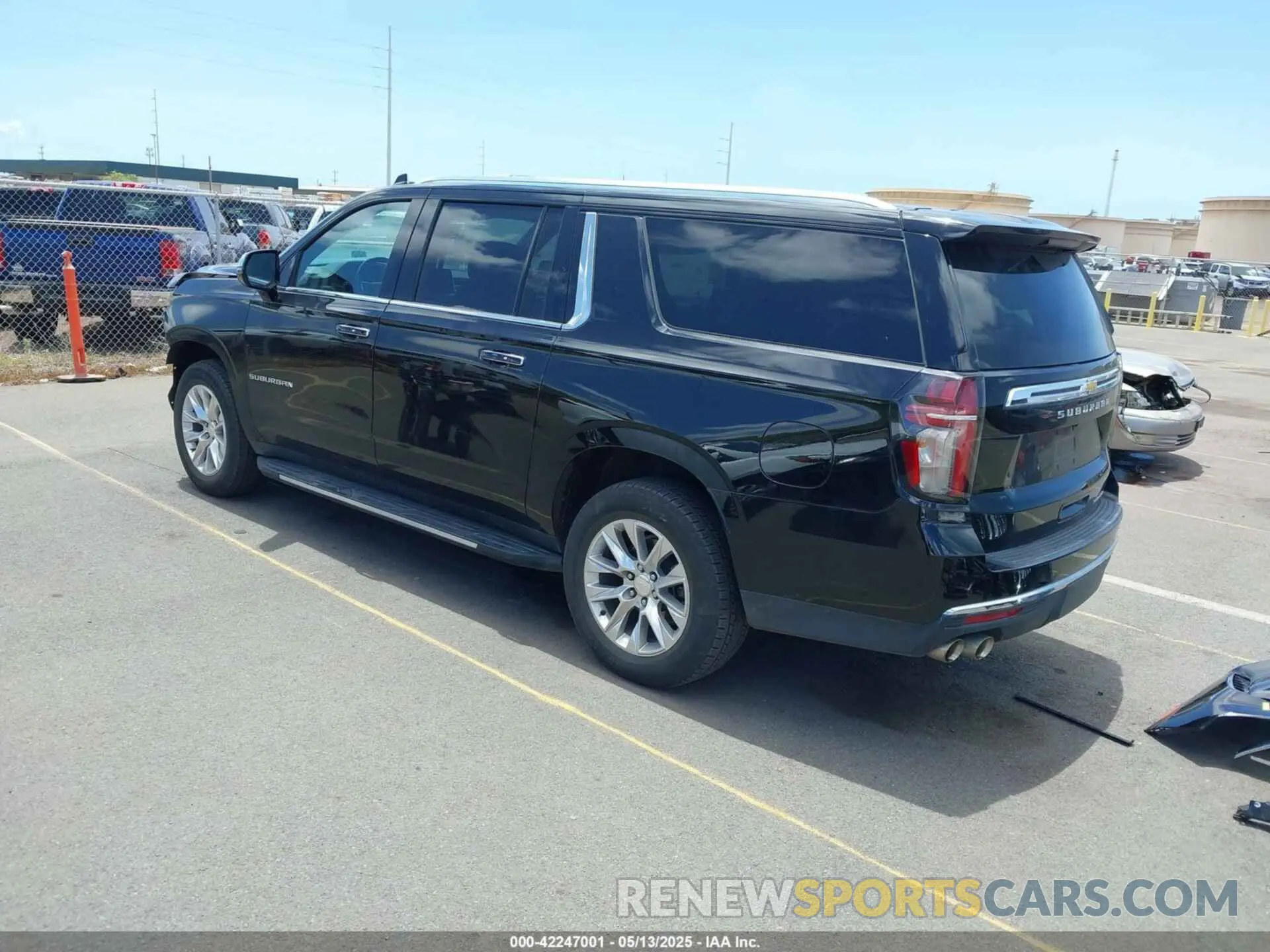 3 Фотография поврежденного автомобиля 1GNSCFKD1PR410564 CHEVROLET SUBURBAN 2023