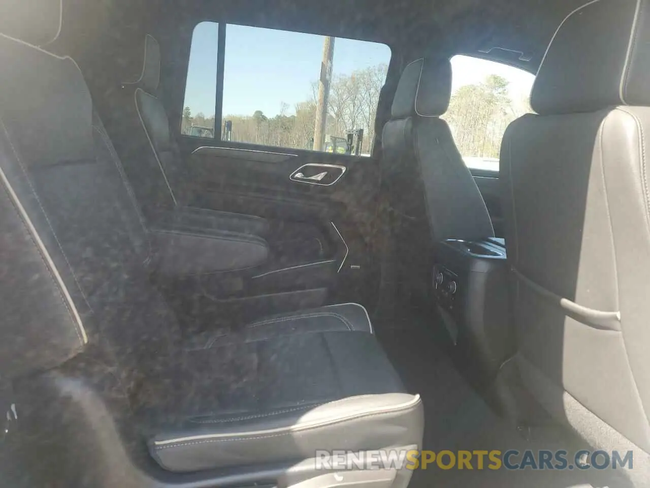11 Фотография поврежденного автомобиля 1GNSCFKD2PR299653 CHEVROLET SUBURBAN 2023