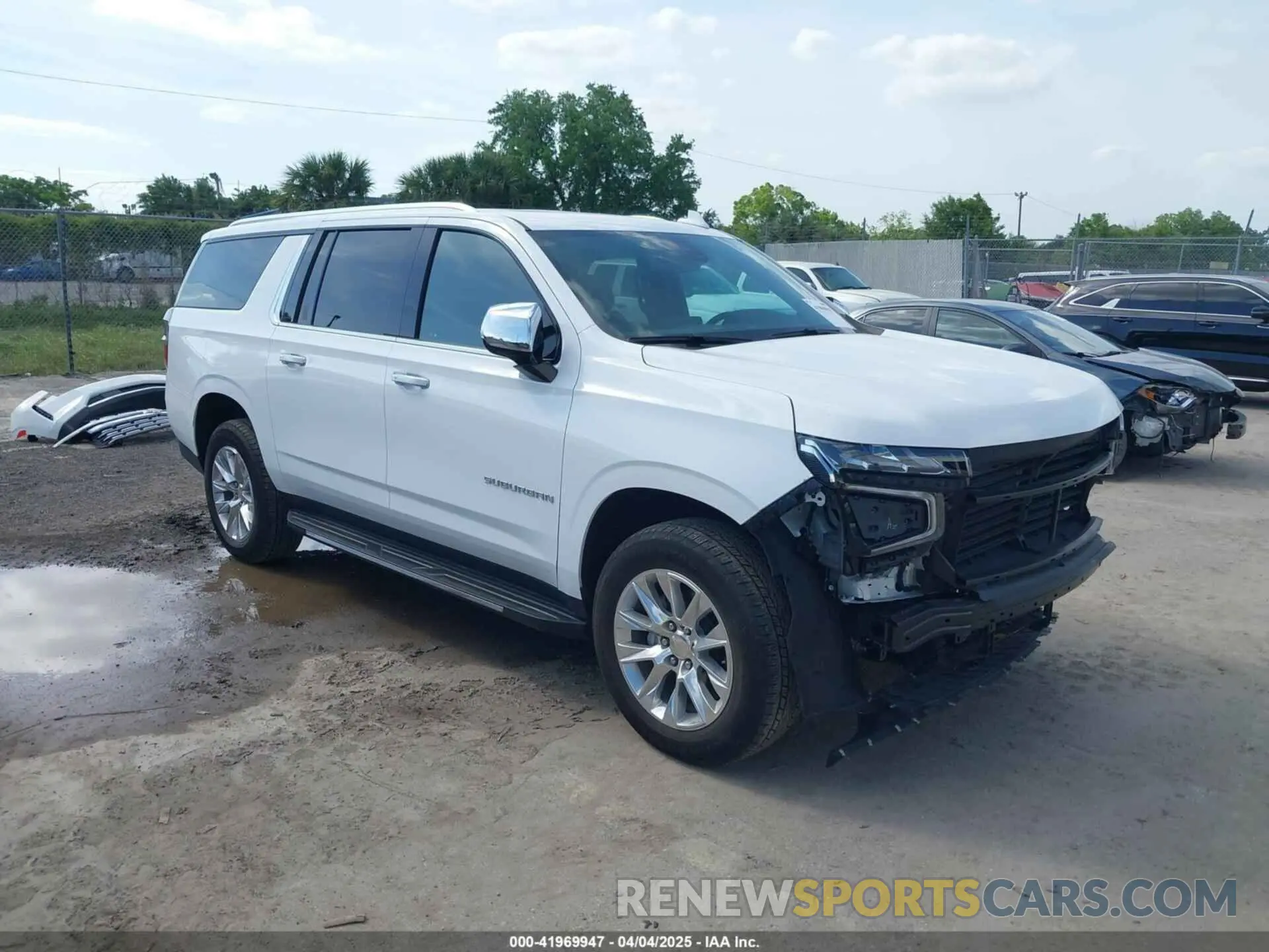 1 Photograph of a damaged car 1GNSCFKD3PR546579 CHEVROLET SUBURBAN 2023