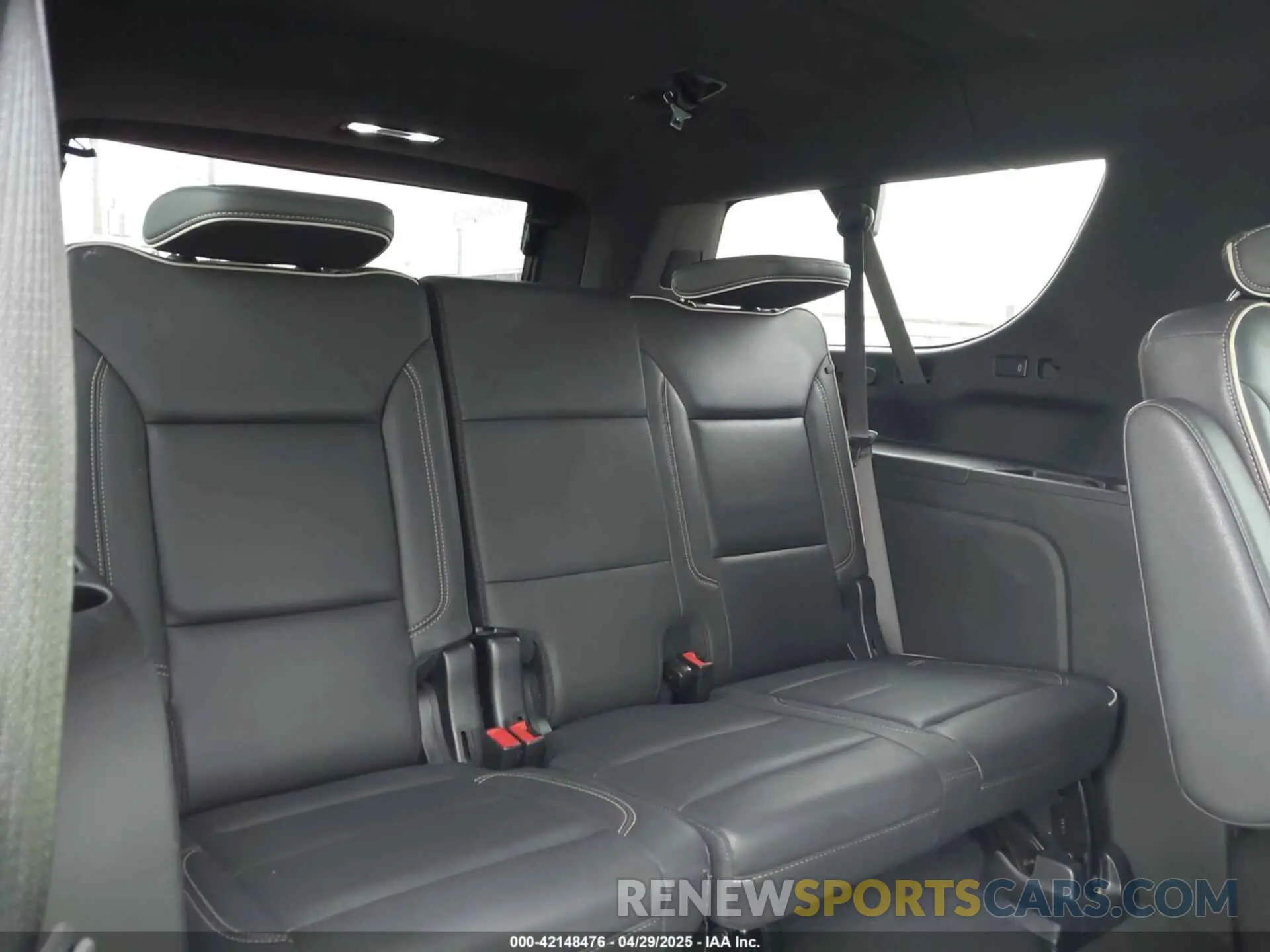 18 Фотография поврежденного автомобиля 1GNSCFKD8PR362870 CHEVROLET SUBURBAN 2023