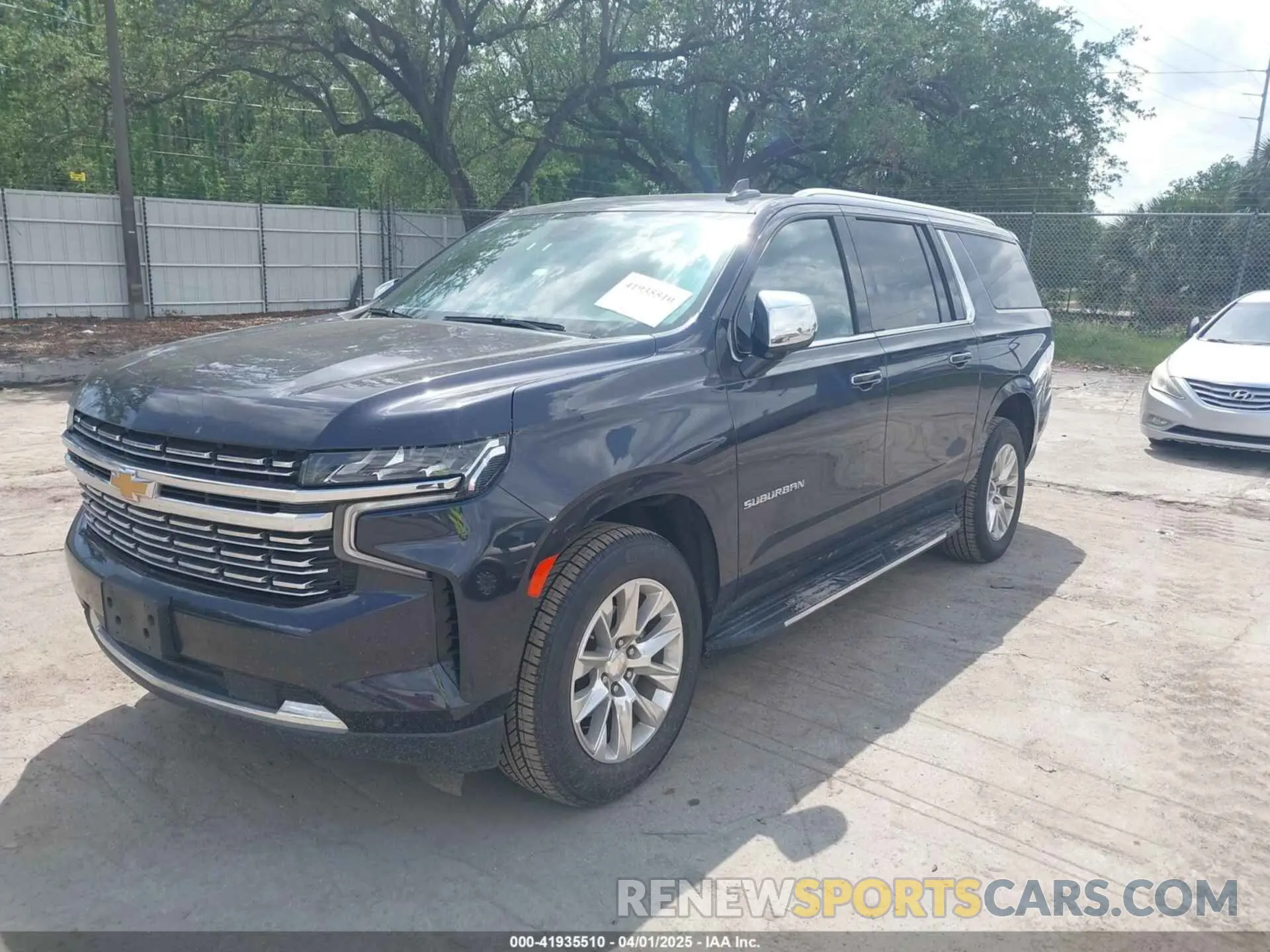 2 Photograph of a damaged car 1GNSCFKDXPR380853 CHEVROLET SUBURBAN 2023
