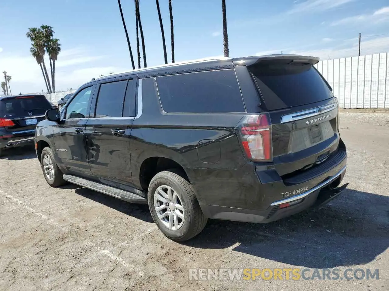 2 Фотография поврежденного автомобиля 1GNSKBKD0PR129979 CHEVROLET SUBURBAN 2023