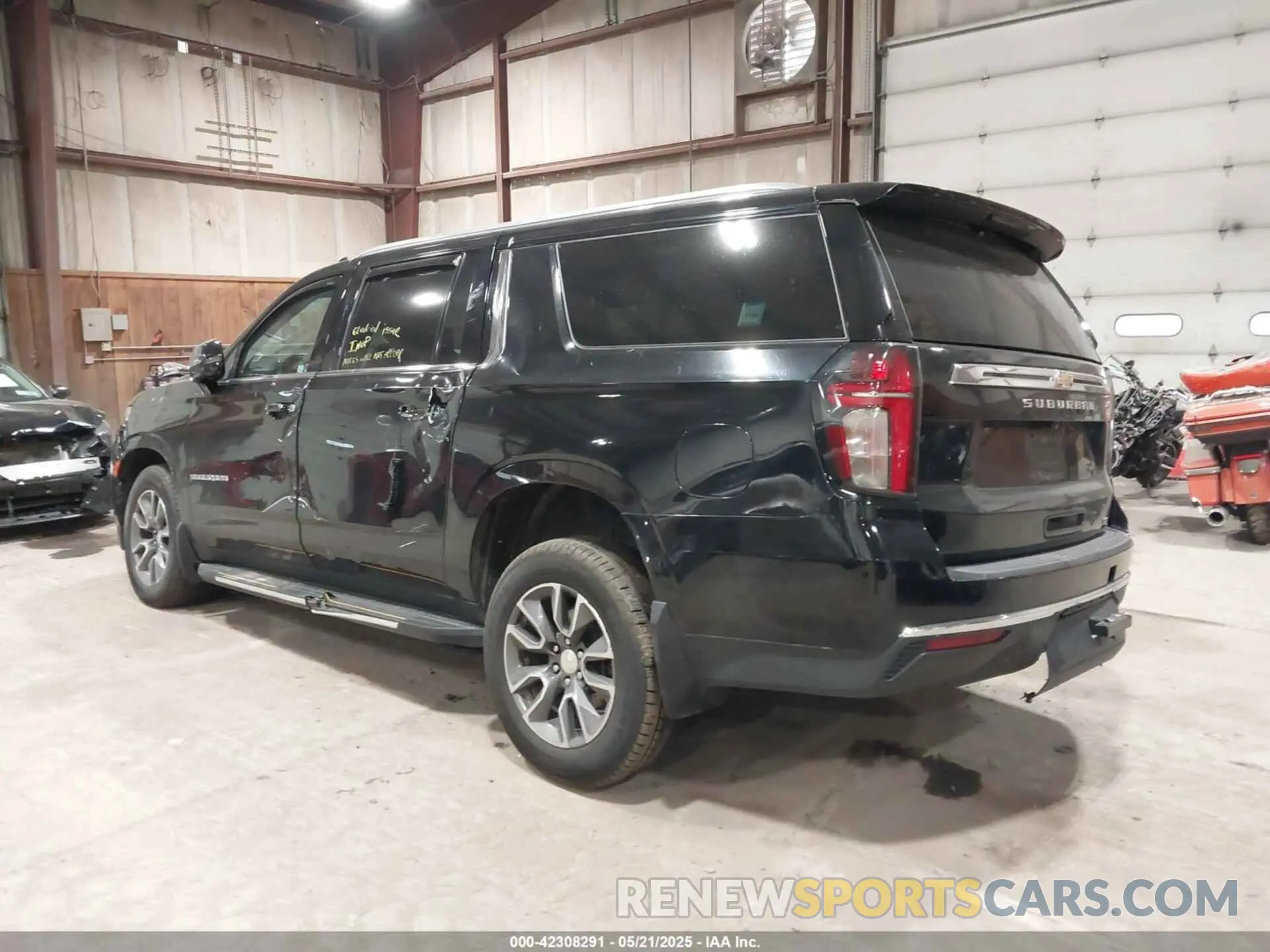 3 Фотография поврежденного автомобиля 1GNSKCKD0PR207313 CHEVROLET SUBURBAN 2023