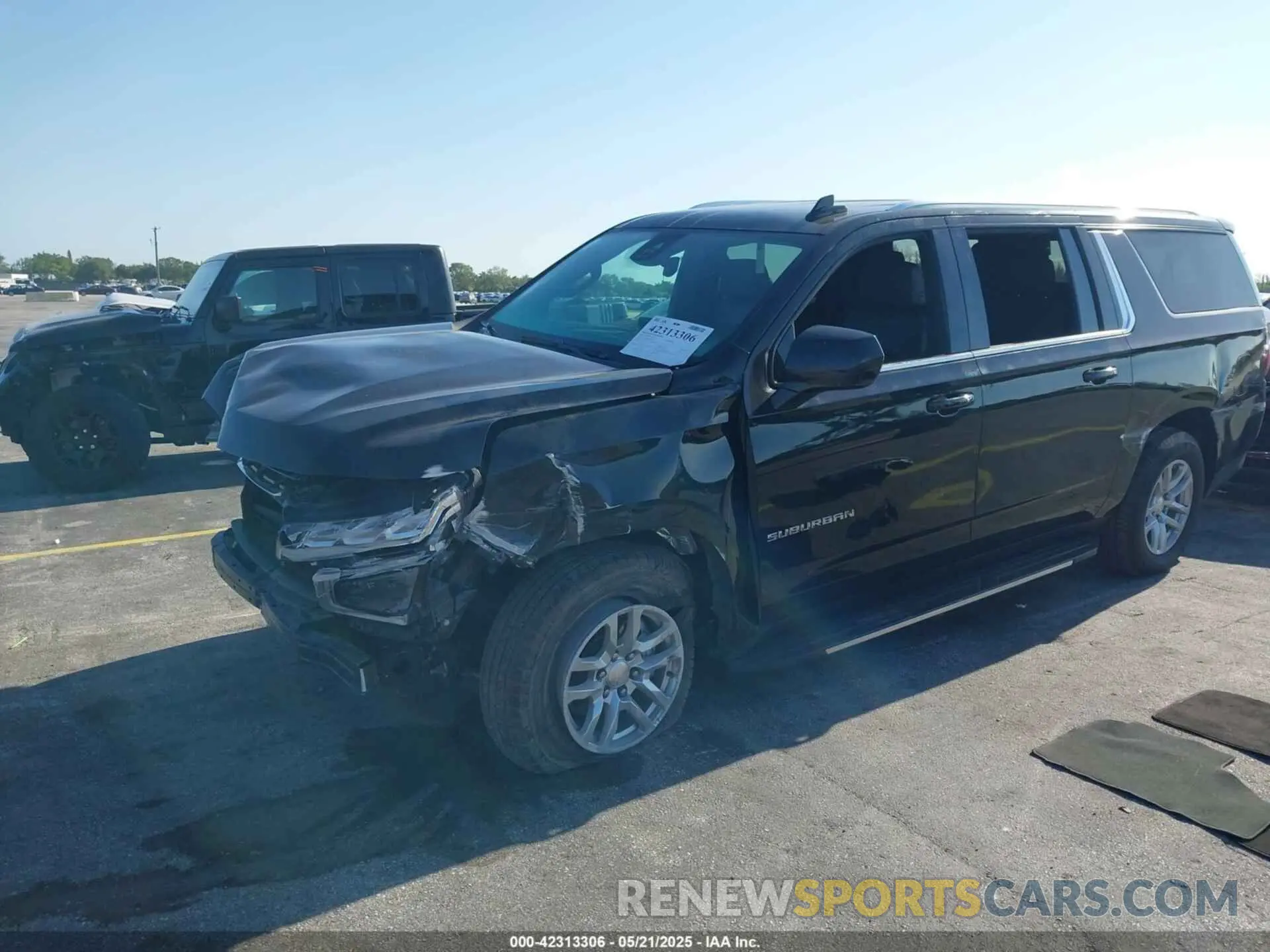2 Photograph of a damaged car 1GNSKCKD3PR203675 CHEVROLET SUBURBAN 2023