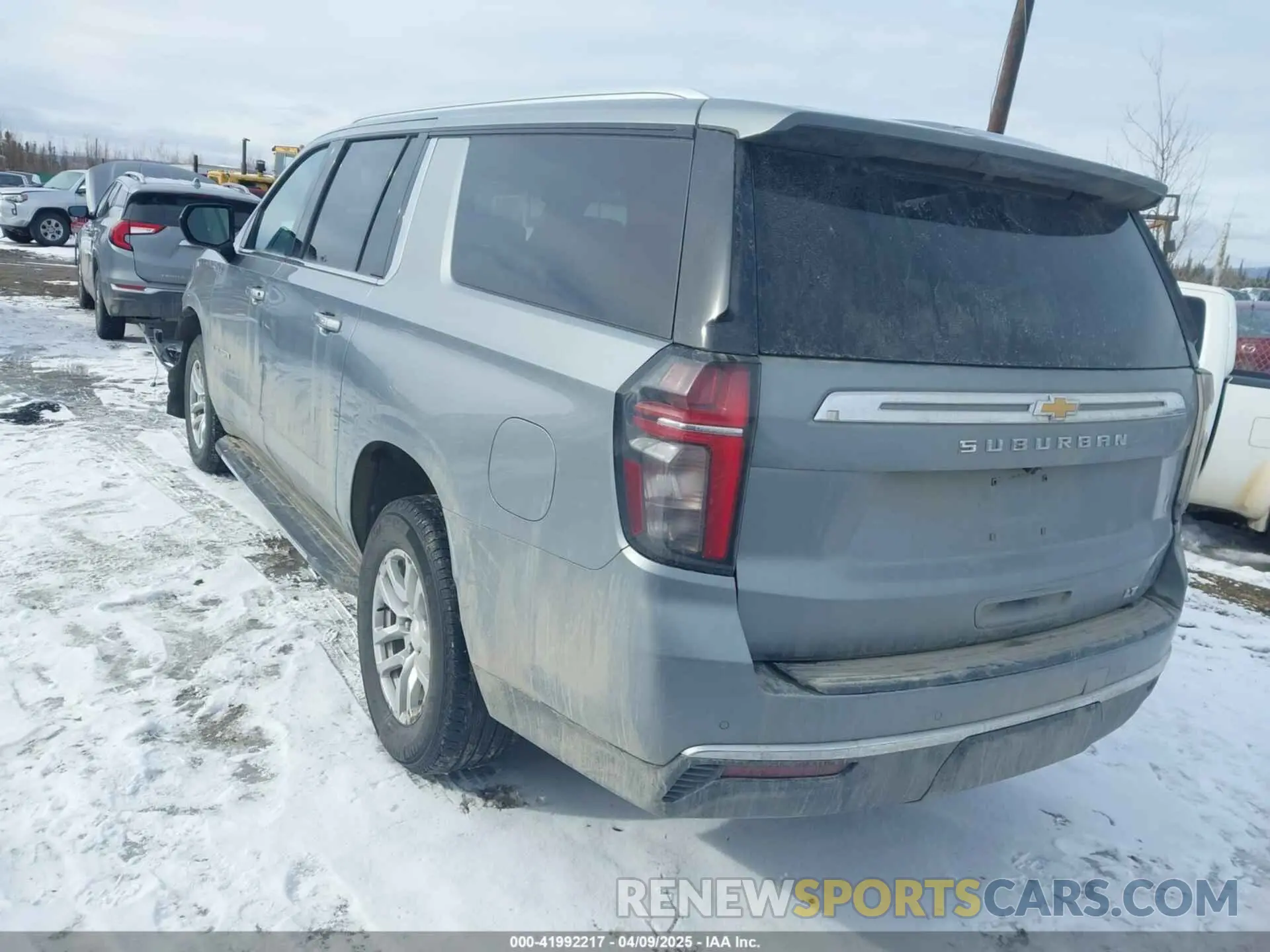 3 Фотография поврежденного автомобиля 1GNSKCKDXPR355517 CHEVROLET SUBURBAN 2023